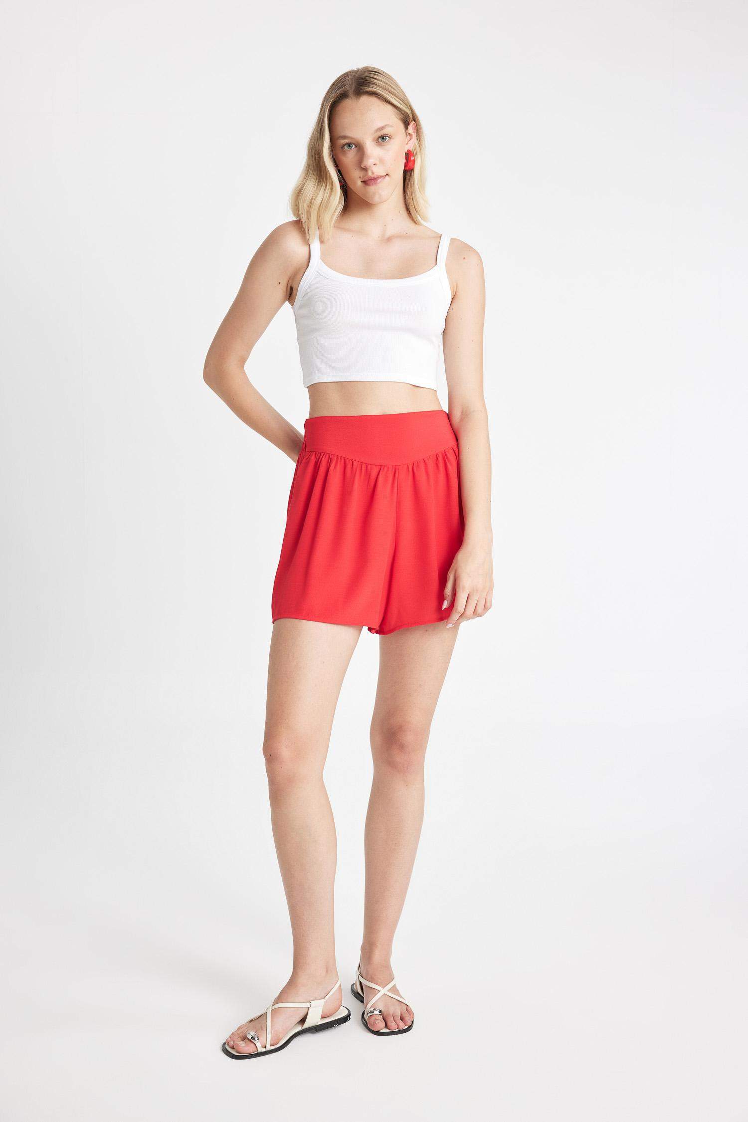 Regular Fit Normal Waist Short Leg Shorts