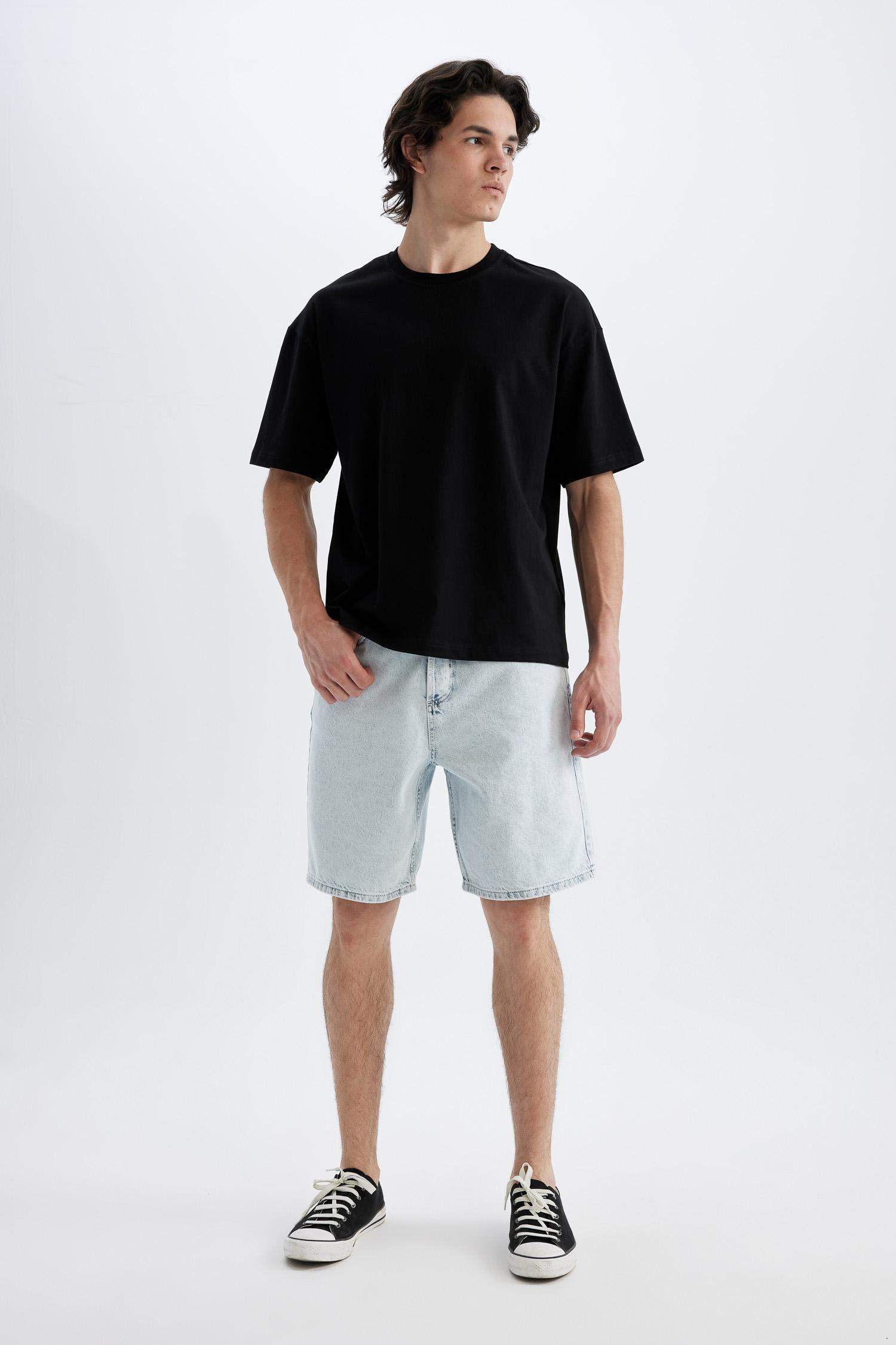 شورت جينز قصة مستقيمة