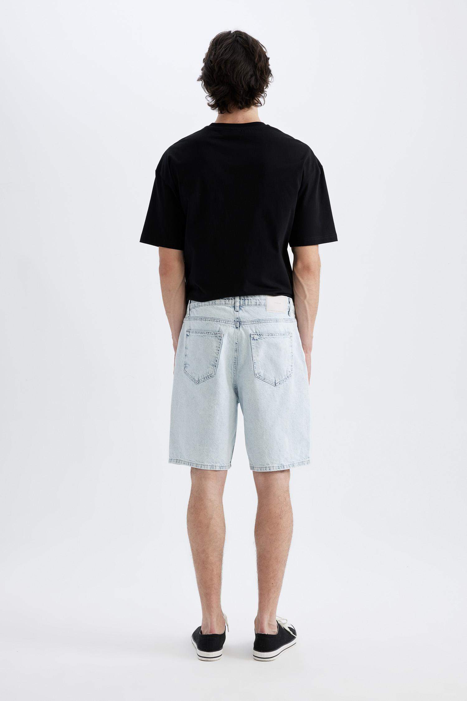 شورت جينز قصة مستقيمة