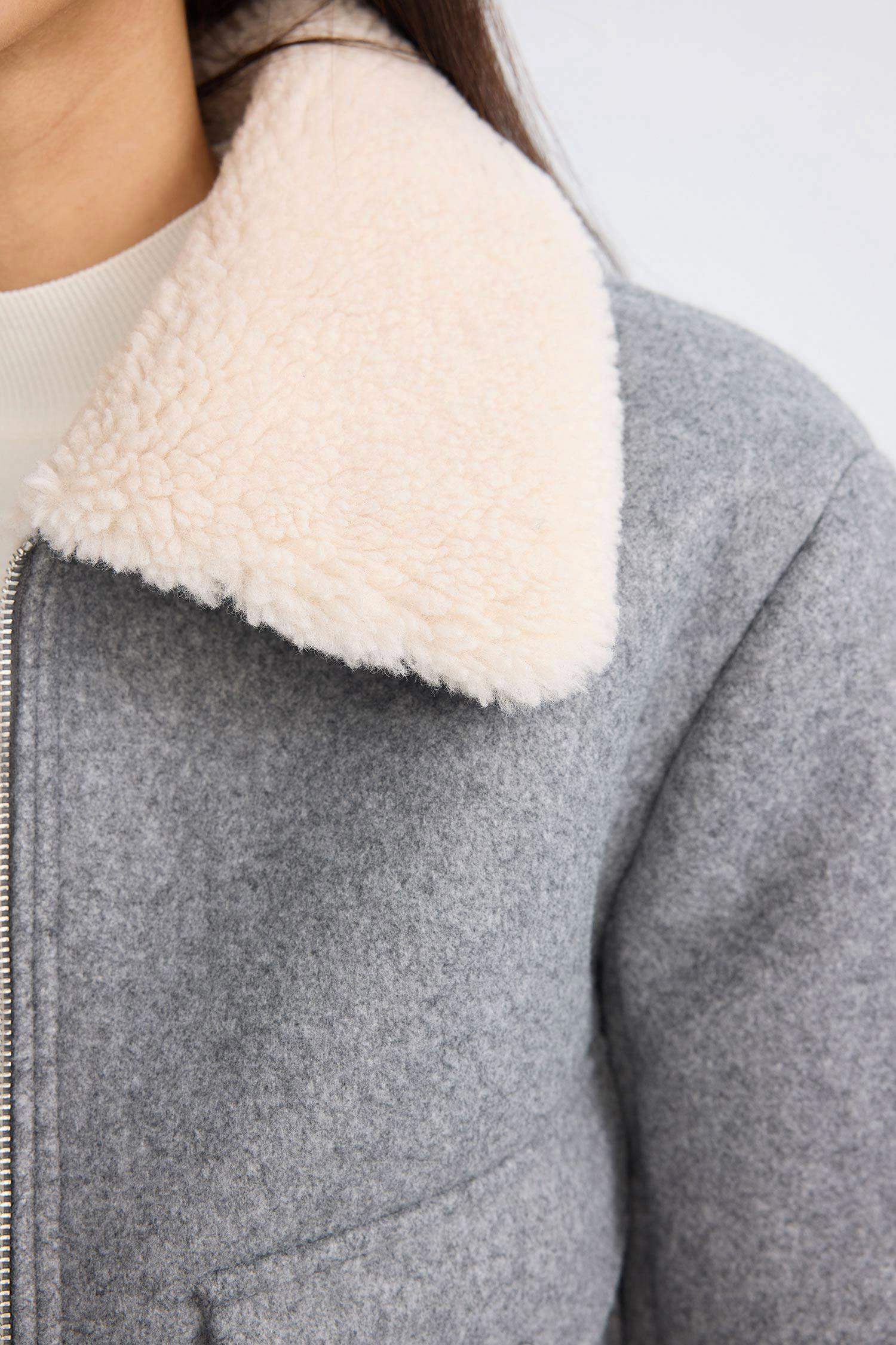 Suni Kürklü Polo Yaka Kısa Kaşe Kaban Fermuarlı Cepli Pelüş Astarlı