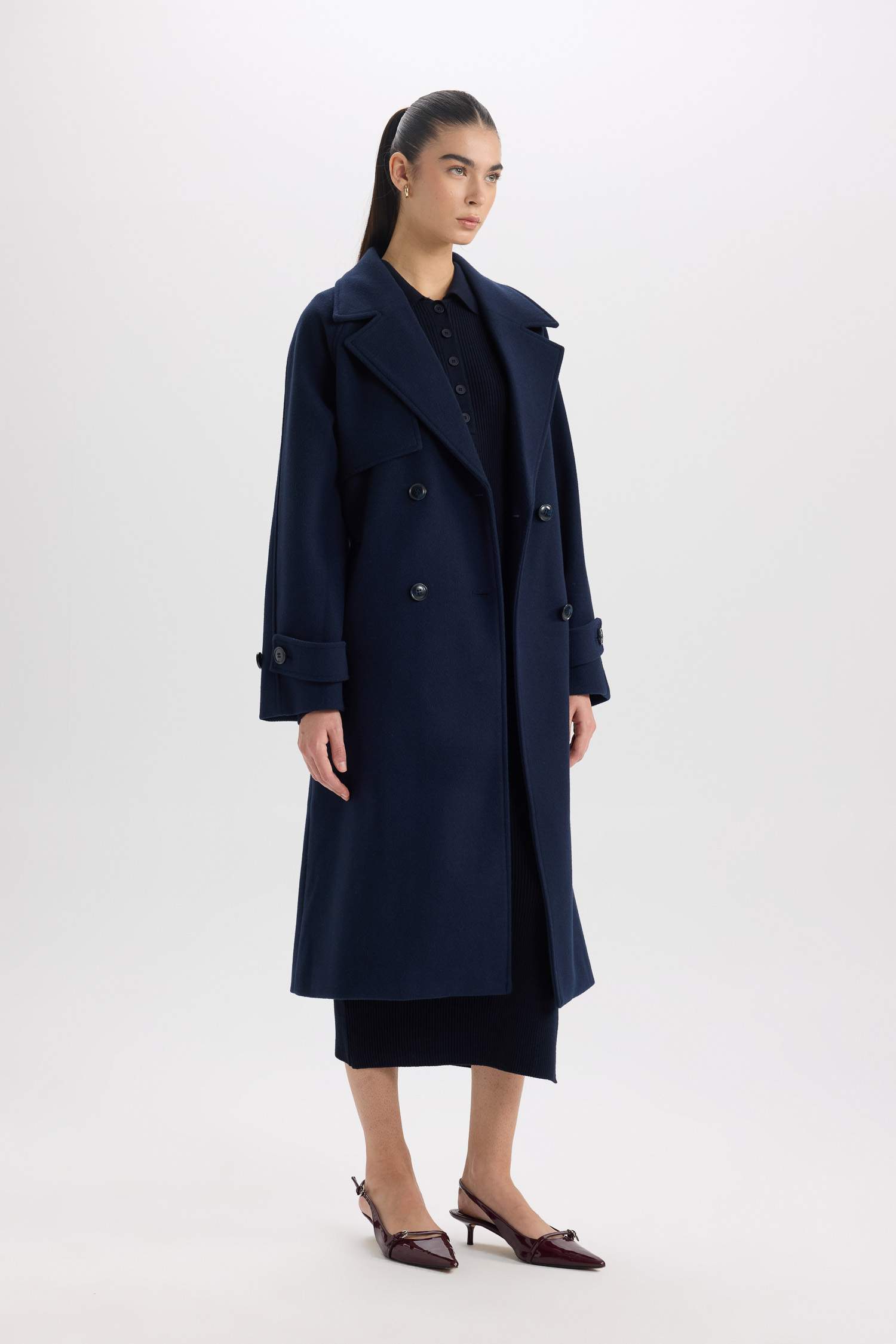 Regular Fit Ceket Yaka Düğmeli Cepli Apoletli Kemerli Uzun Kaşe Kaban