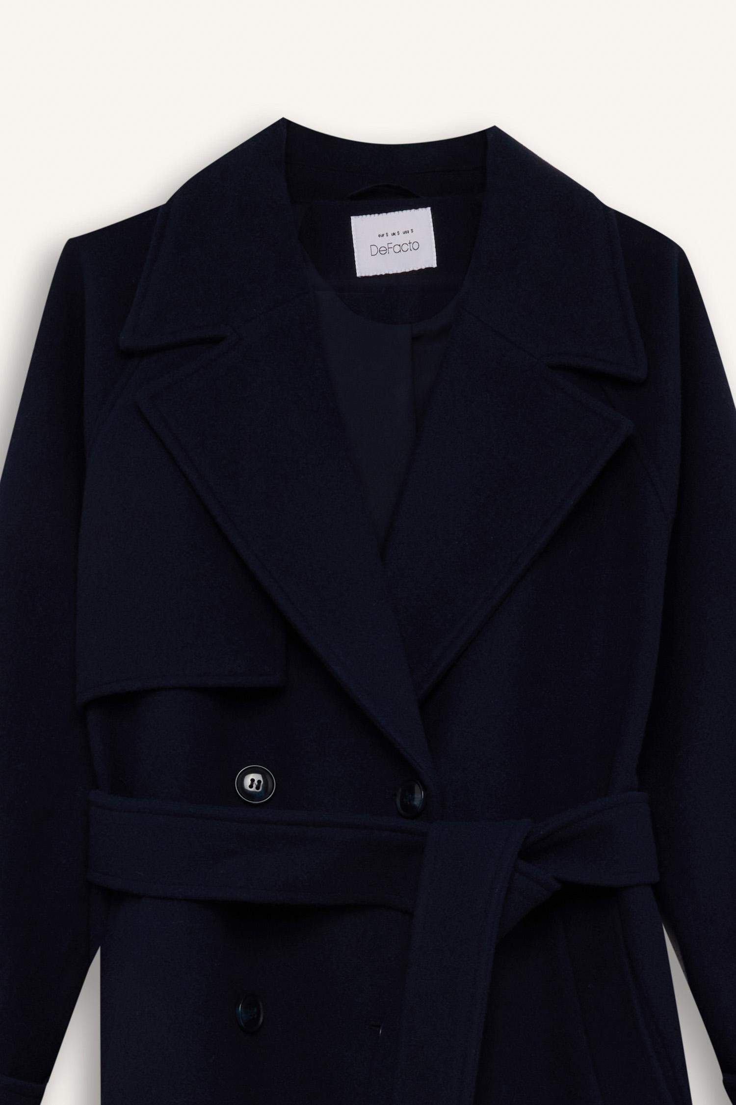 Regular Fit Ceket Yaka Düğmeli Cepli Apoletli Kemerli Uzun Kaşe Kaban