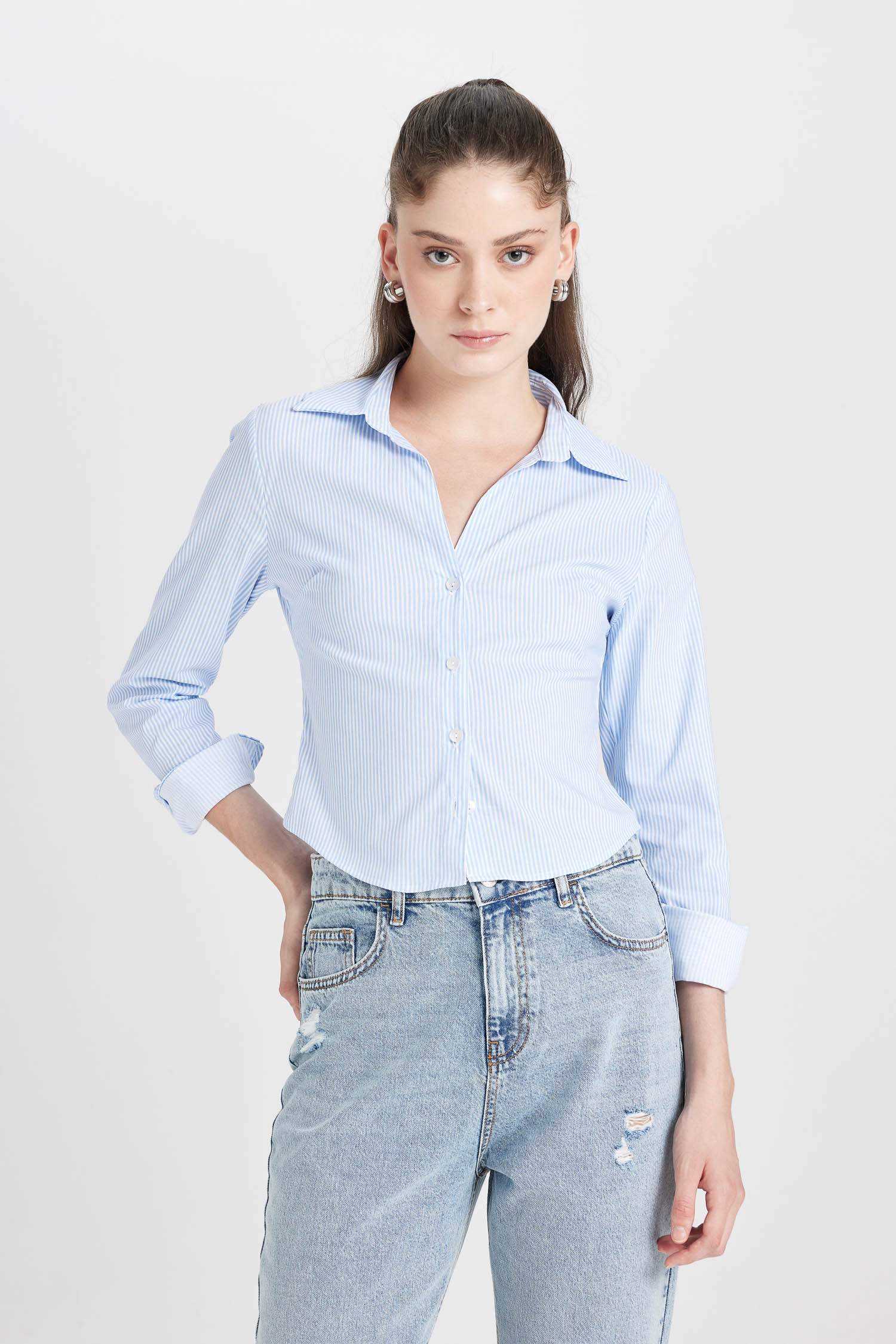 ұзын бұлшықет пішімі Ұзын жеңді көйлек