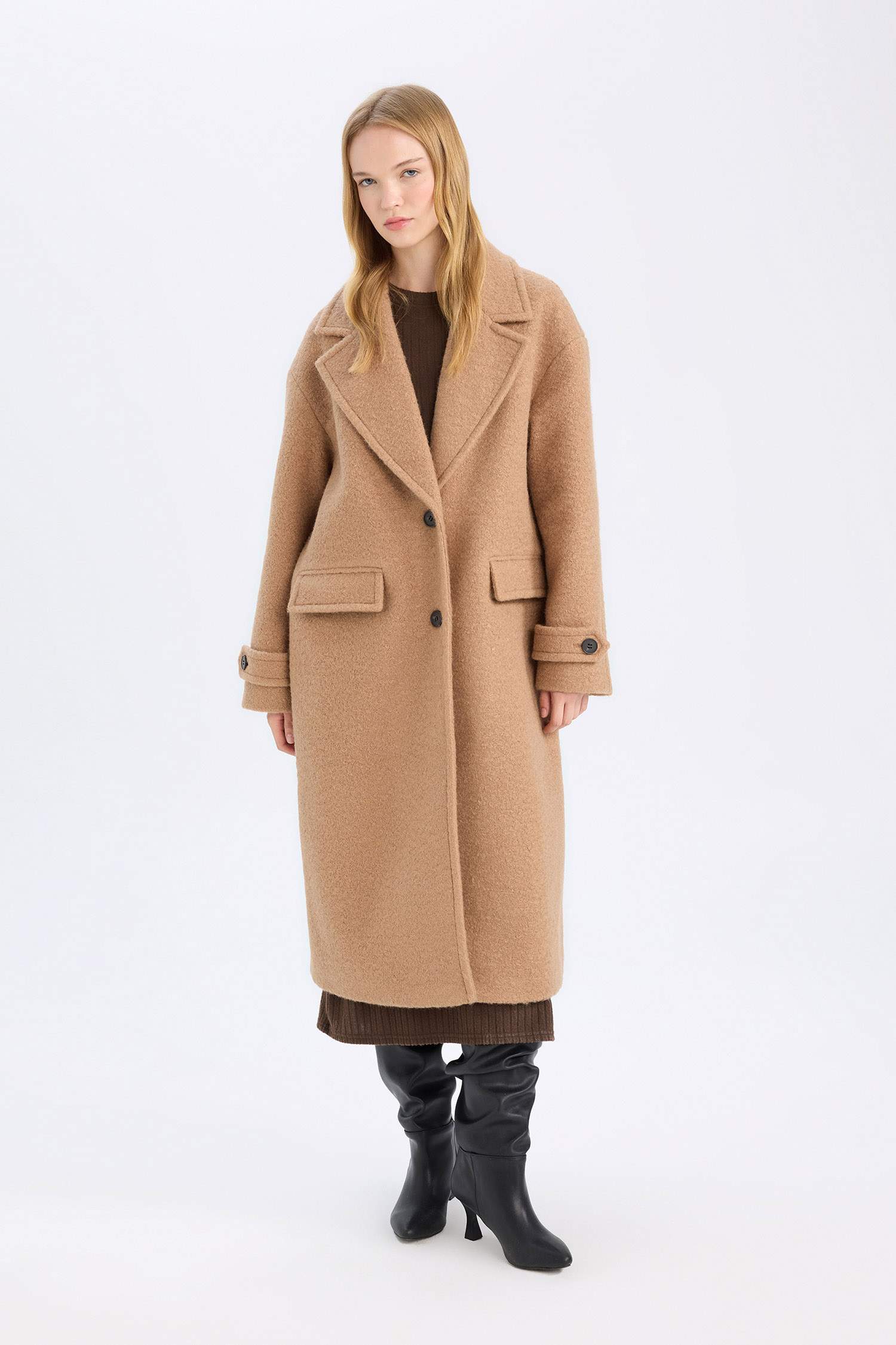 Regular Fit Uzun Kaşe Kaban Apoletli Ceket Yaka Cepli Düğmeli