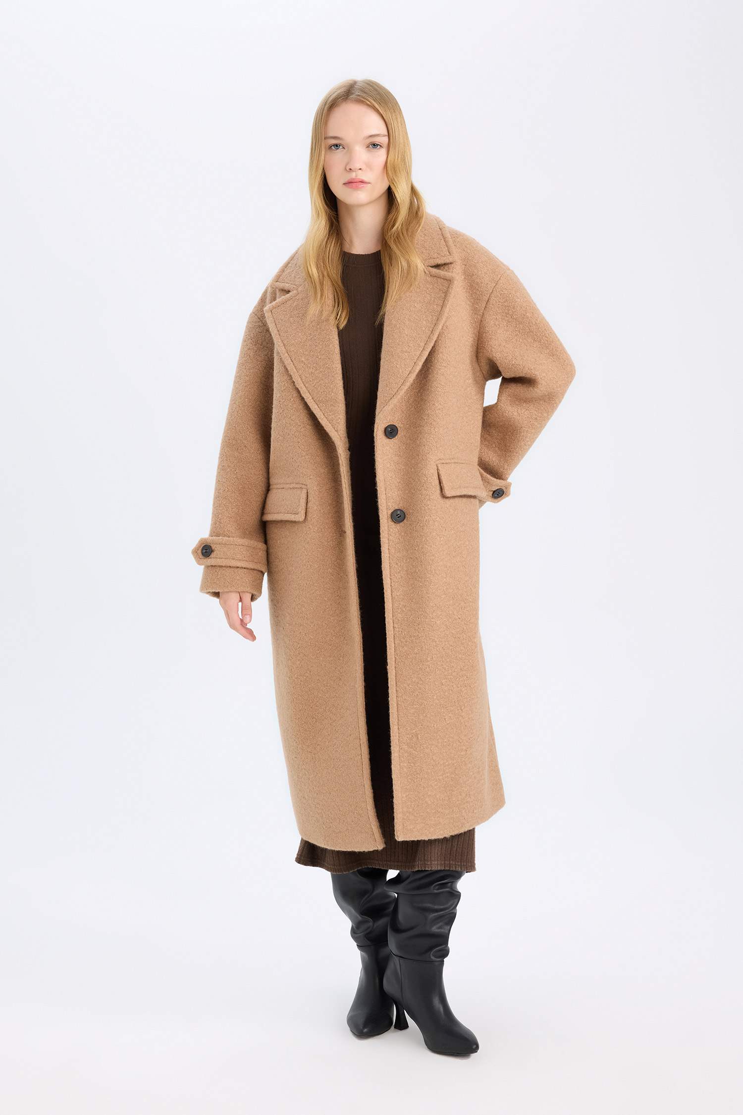 Regular Fit Uzun Kaşe Kaban Apoletli Ceket Yaka Cepli Düğmeli