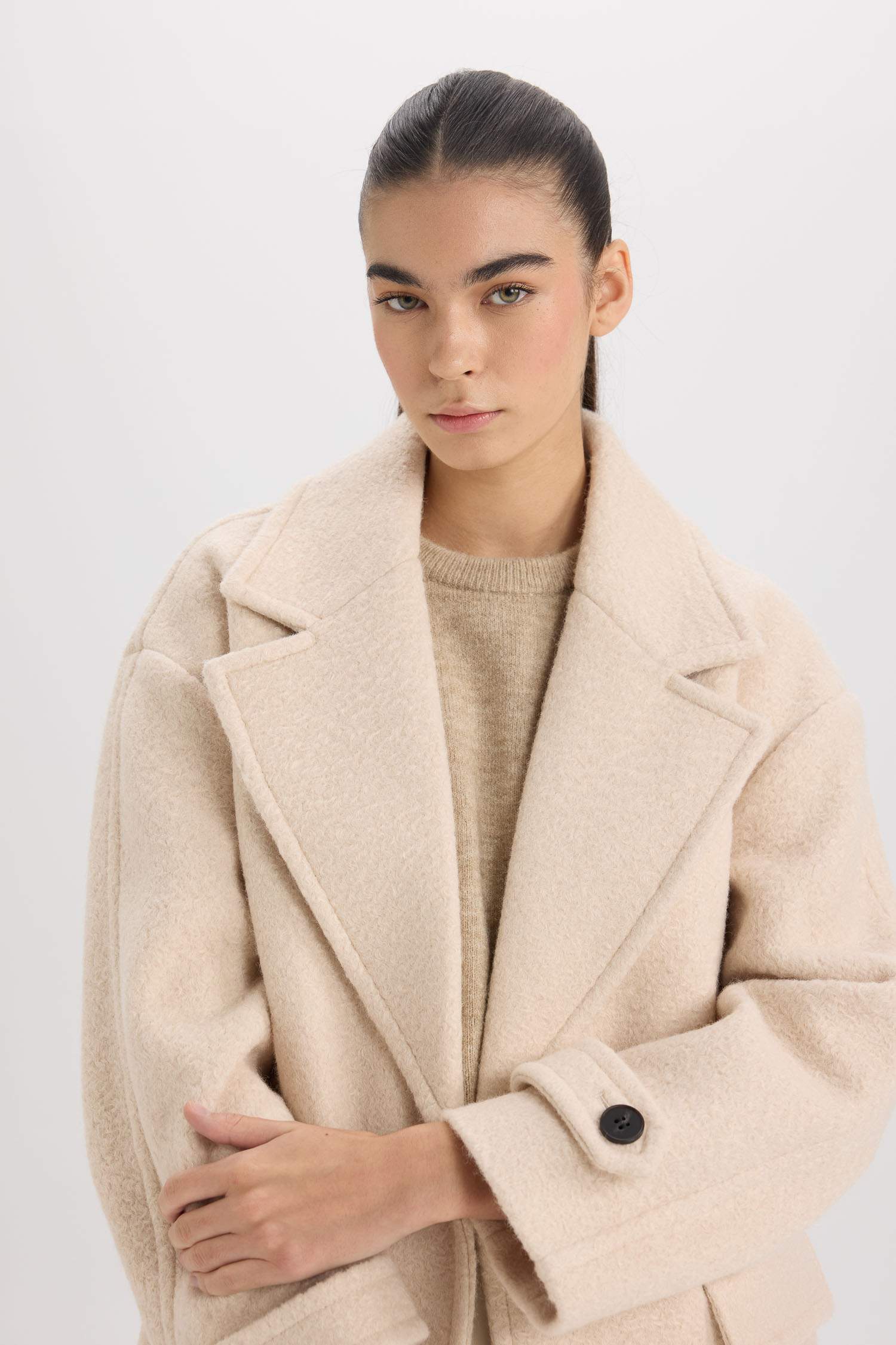 Regular Fit Uzun Kaşe Kaban Apoletli Ceket Yaka Cepli Düğmeli