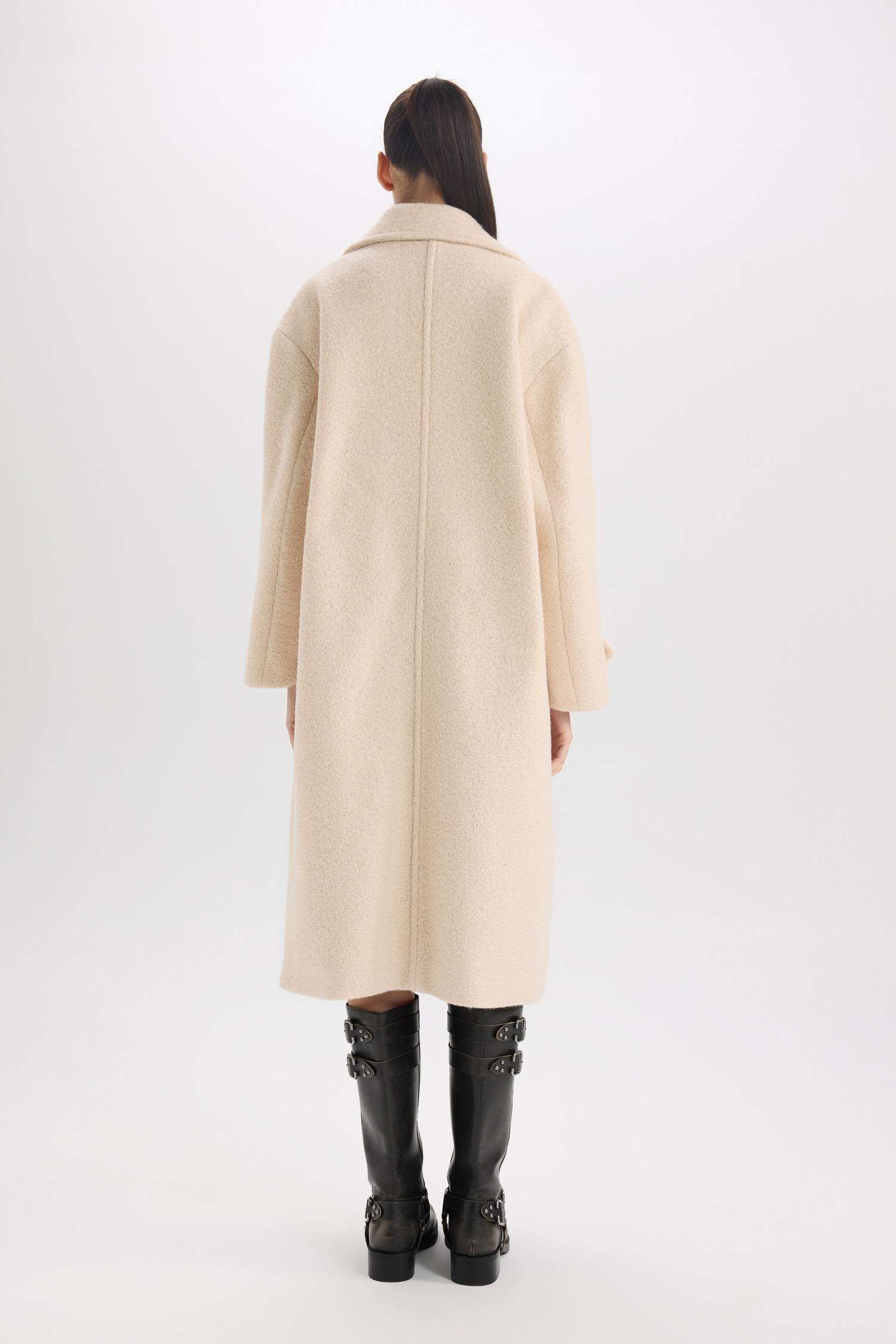 Regular Fit Uzun Kaşe Kaban Apoletli Ceket Yaka Cepli Düğmeli