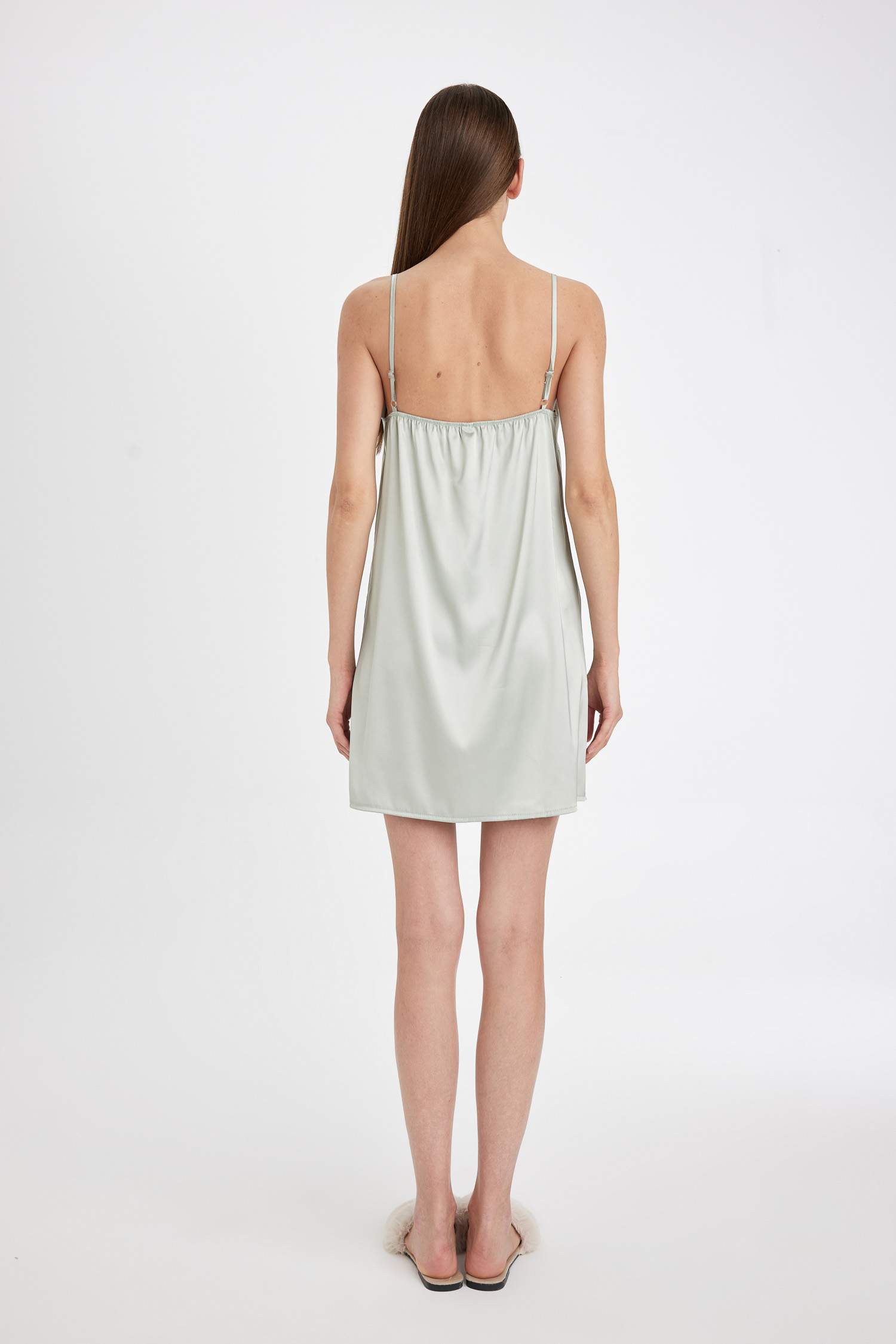 فستان ستان قصة عادية بياقة V Fall in Love من