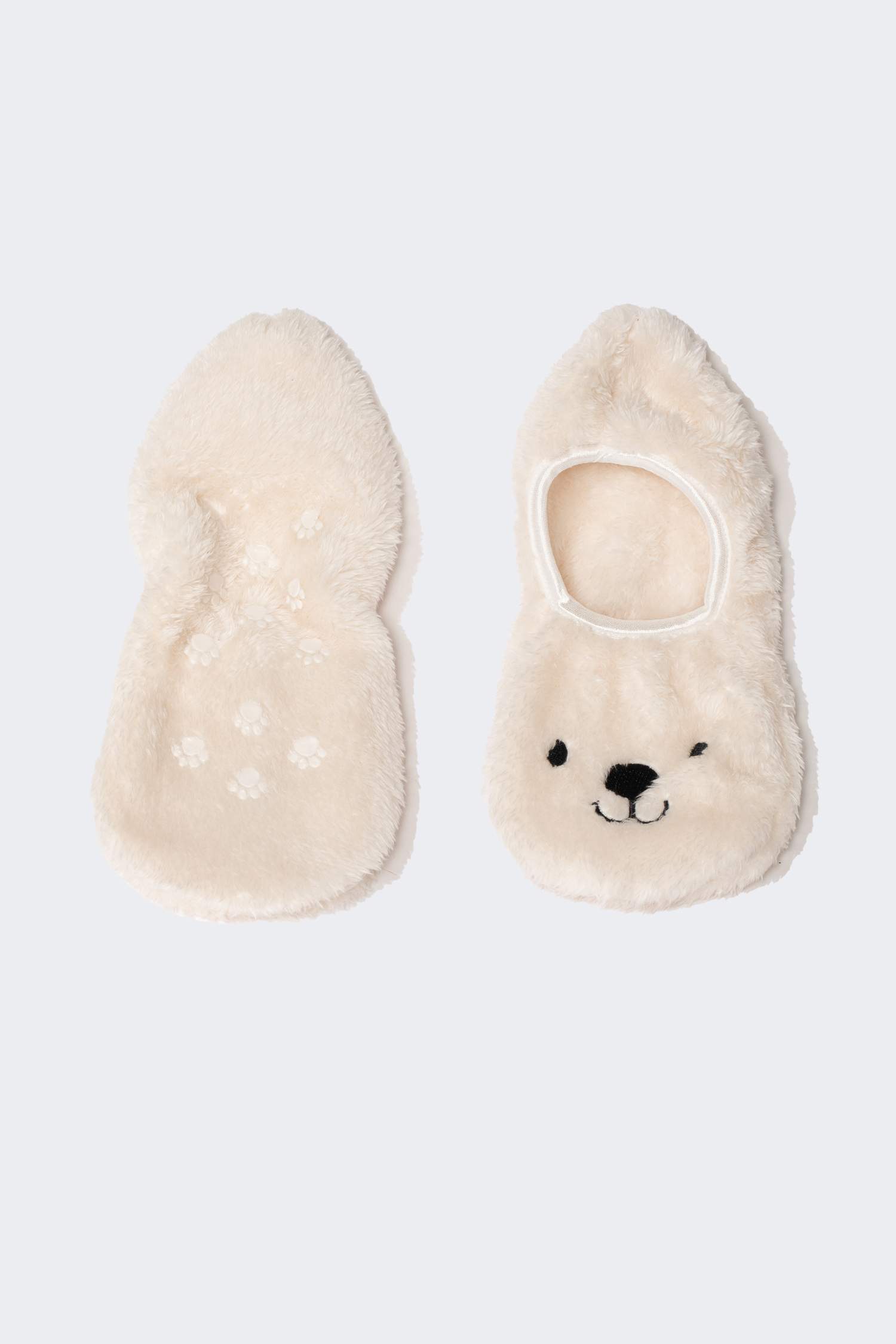 لكلوك حريمي شتوي بكعب مسطح