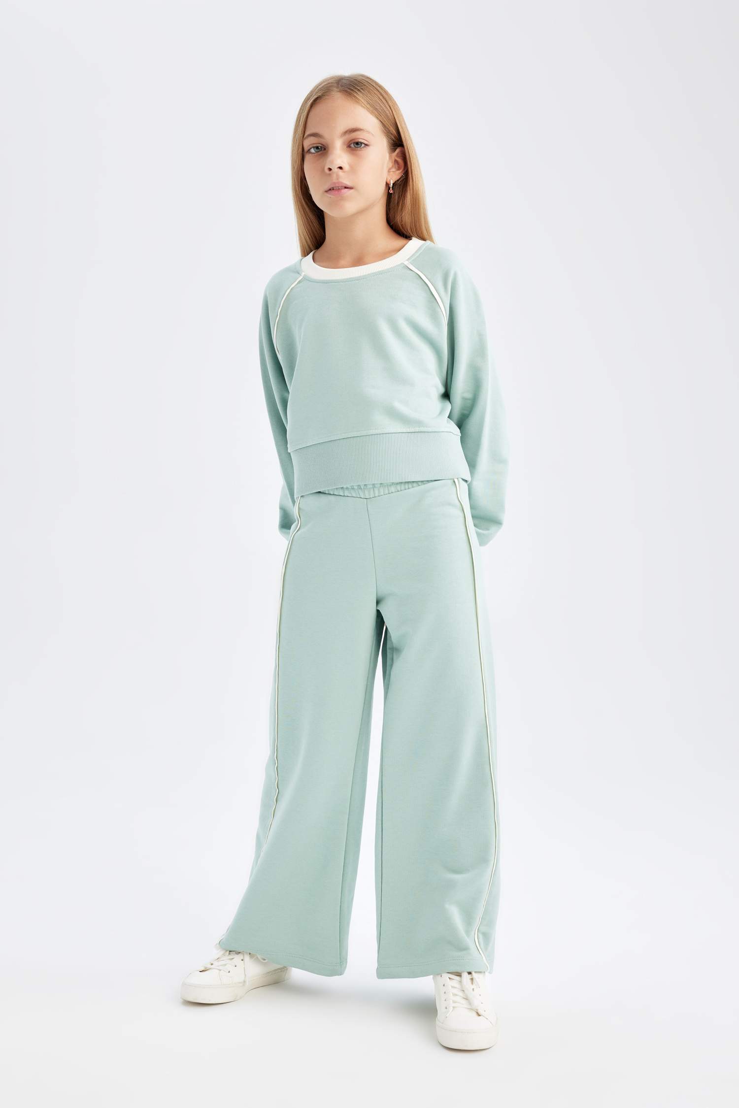 Kız Çocuk 2'li Takım Basic Düz Sweatshirt Beli Lastikli Geniş Paça Eşofman Altı