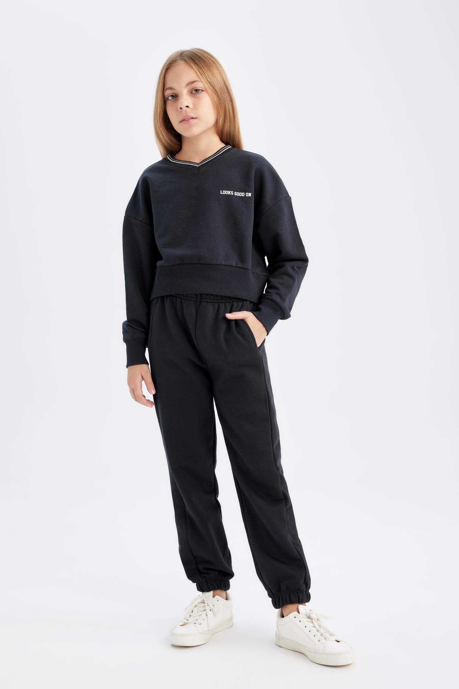 Kız Çocuk 2'li Takım Baskılı Sweatshirt Beli Lastikli Eşofman Altı