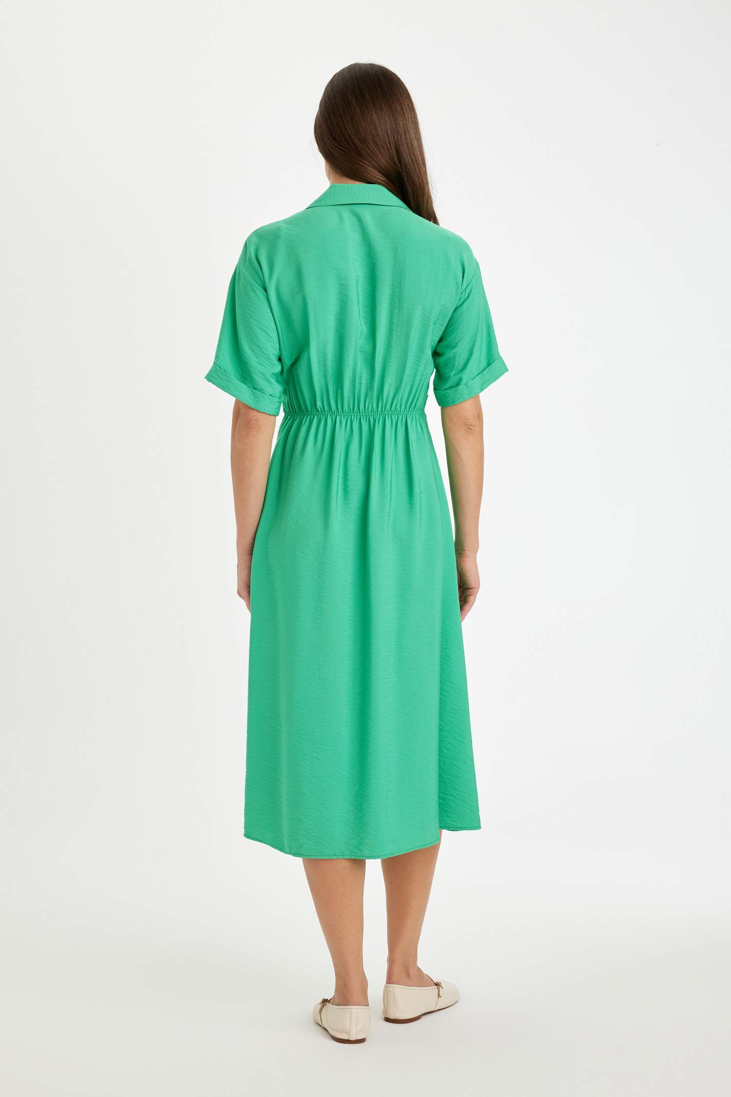 Regular Fit Gömlek Yaka Kısa Kollu Elbise