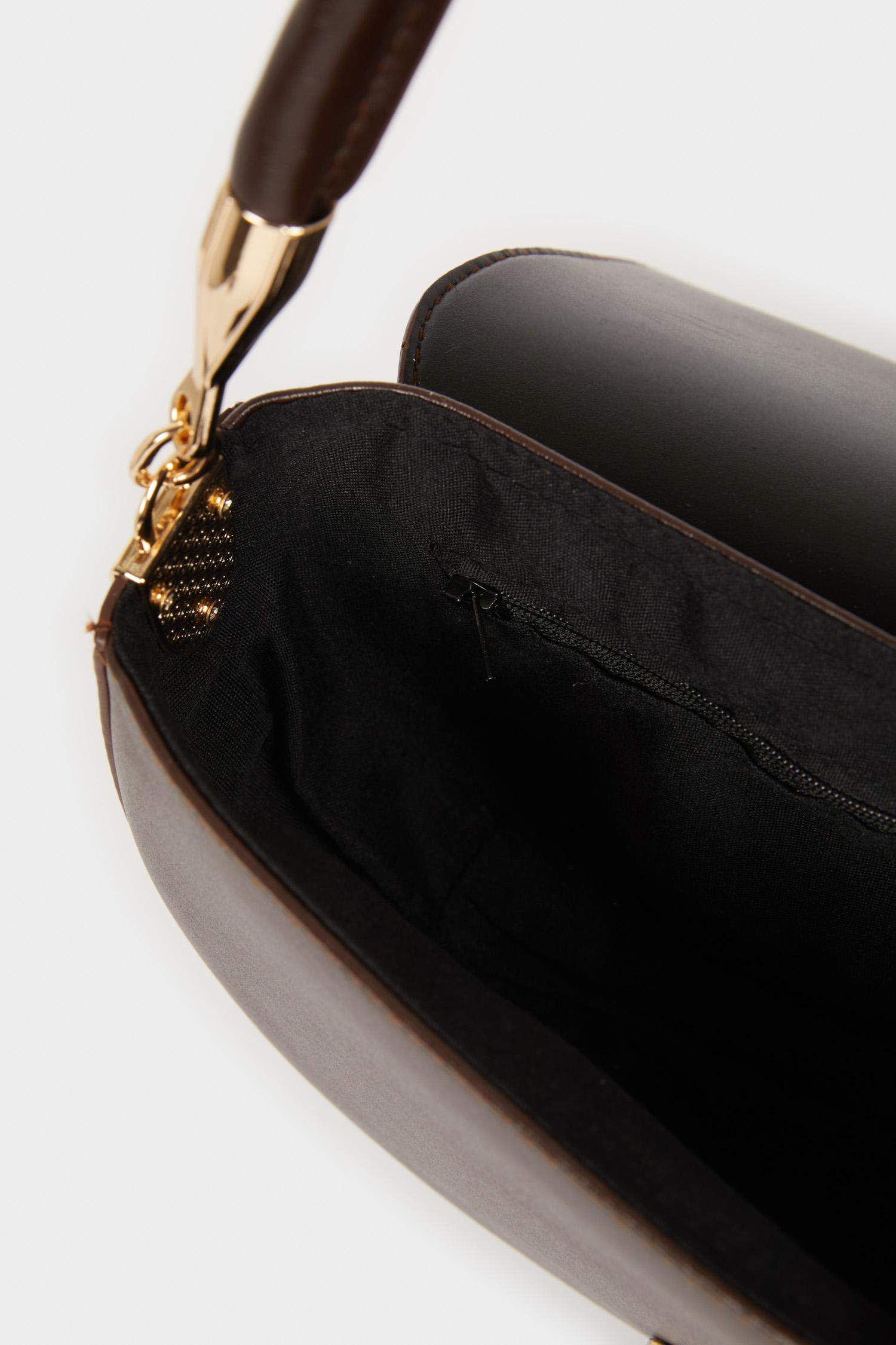 Woman Faux Leather Handbag