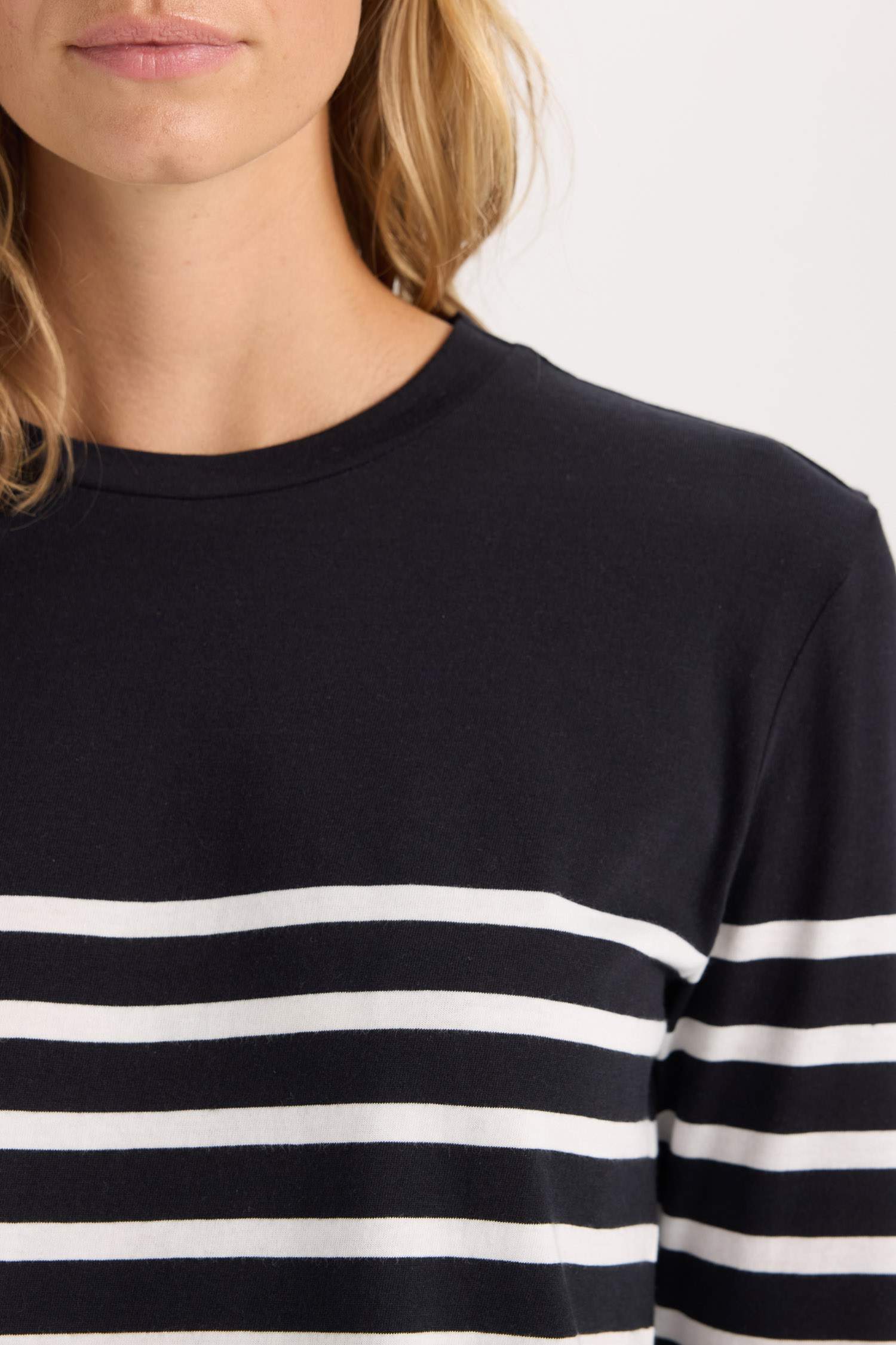 Regular Fit Crew Neck Cotton Long Sleeve T-Shirt