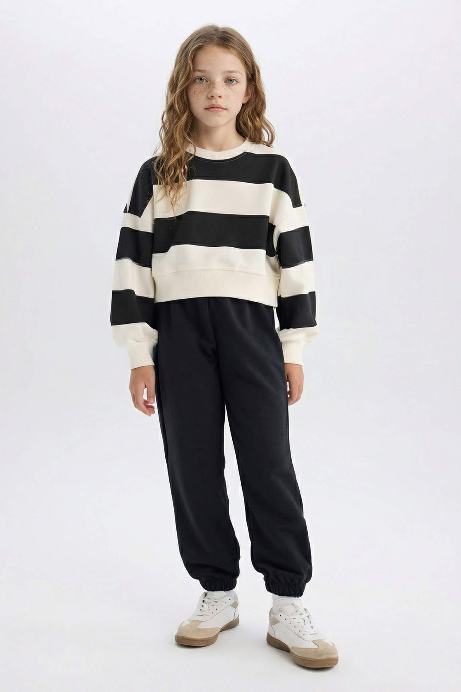 Girl Striped Crew Neck Sweatshirt Sweatpants 2 Piece Set