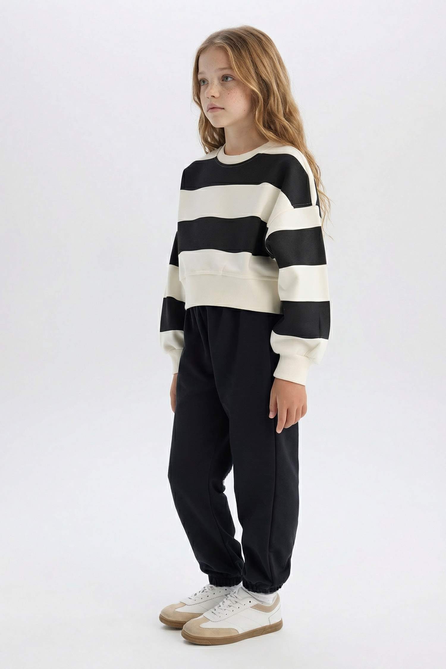 Girl Striped Crew Neck Sweatshirt Sweatpants 2 Piece Set