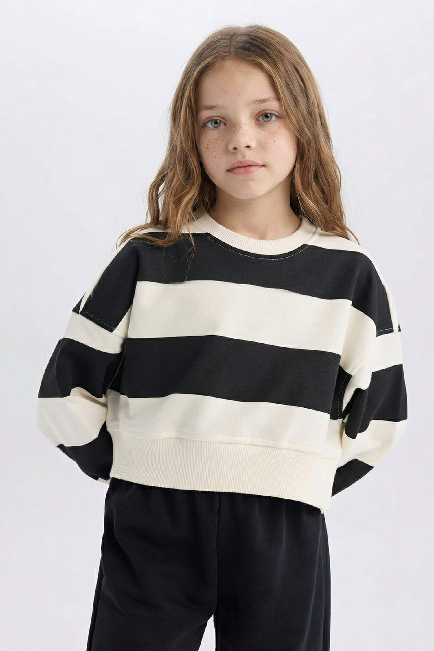 Girl Striped Crew Neck Sweatshirt Sweatpants 2 Piece Set