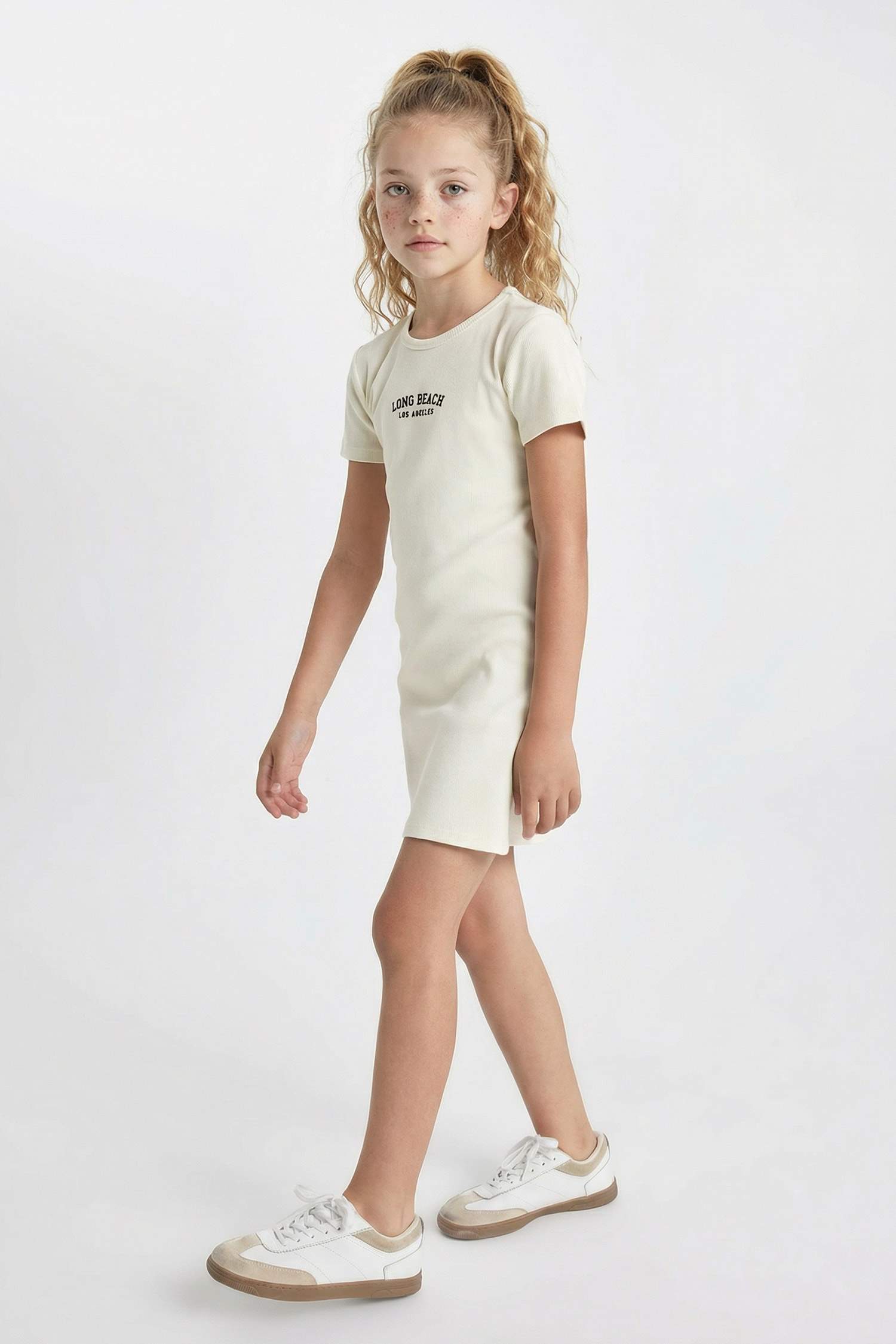 Қыздарға қысқа жеңді Трикотаж көйлек