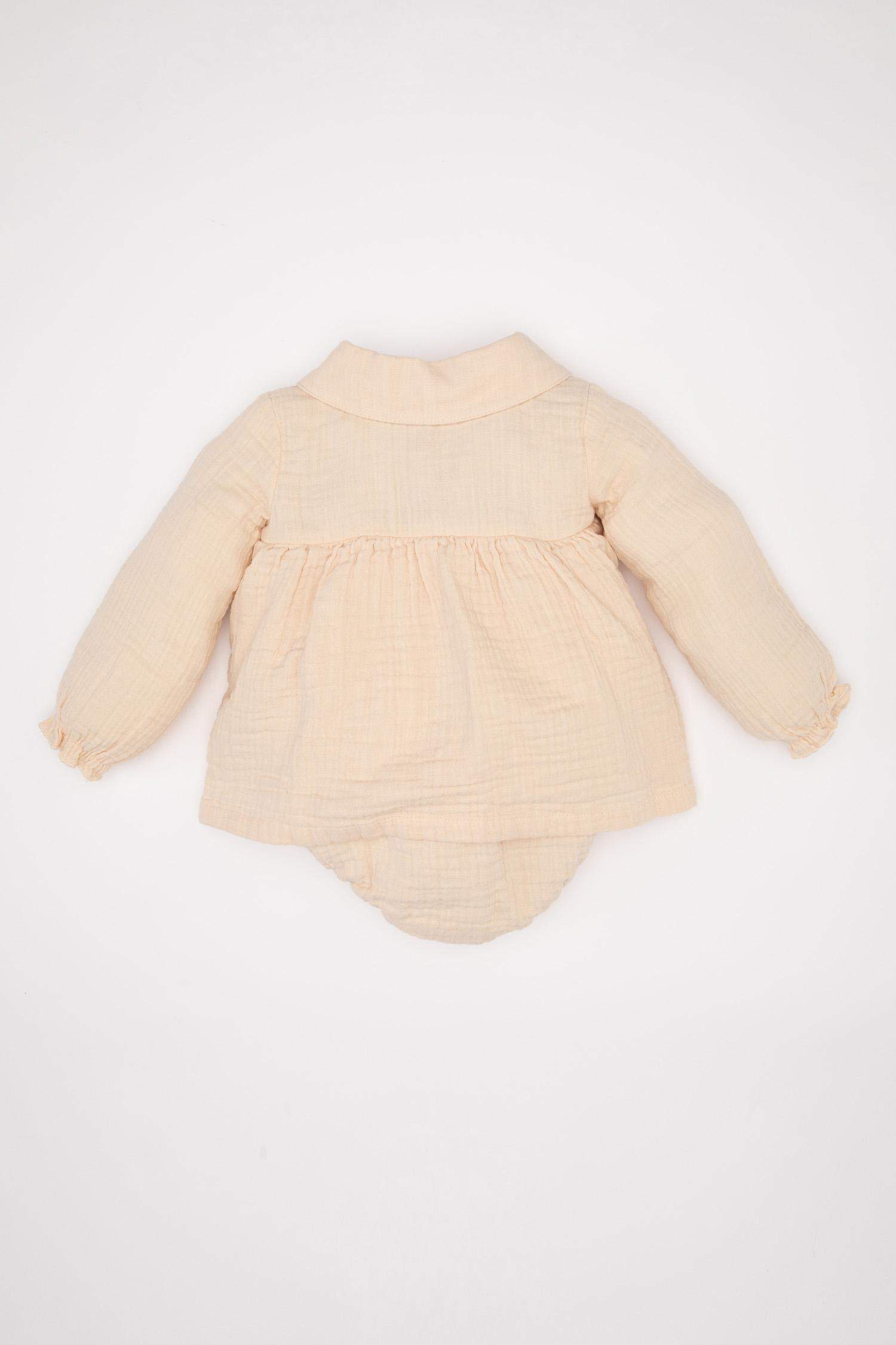 Kız Bebek Yenidoğan Çiçek Nakışlı Düğmeli Çıtçıtlı Uzun Kollu Müslin Tulum Külotlu Çorap 2'li Takım