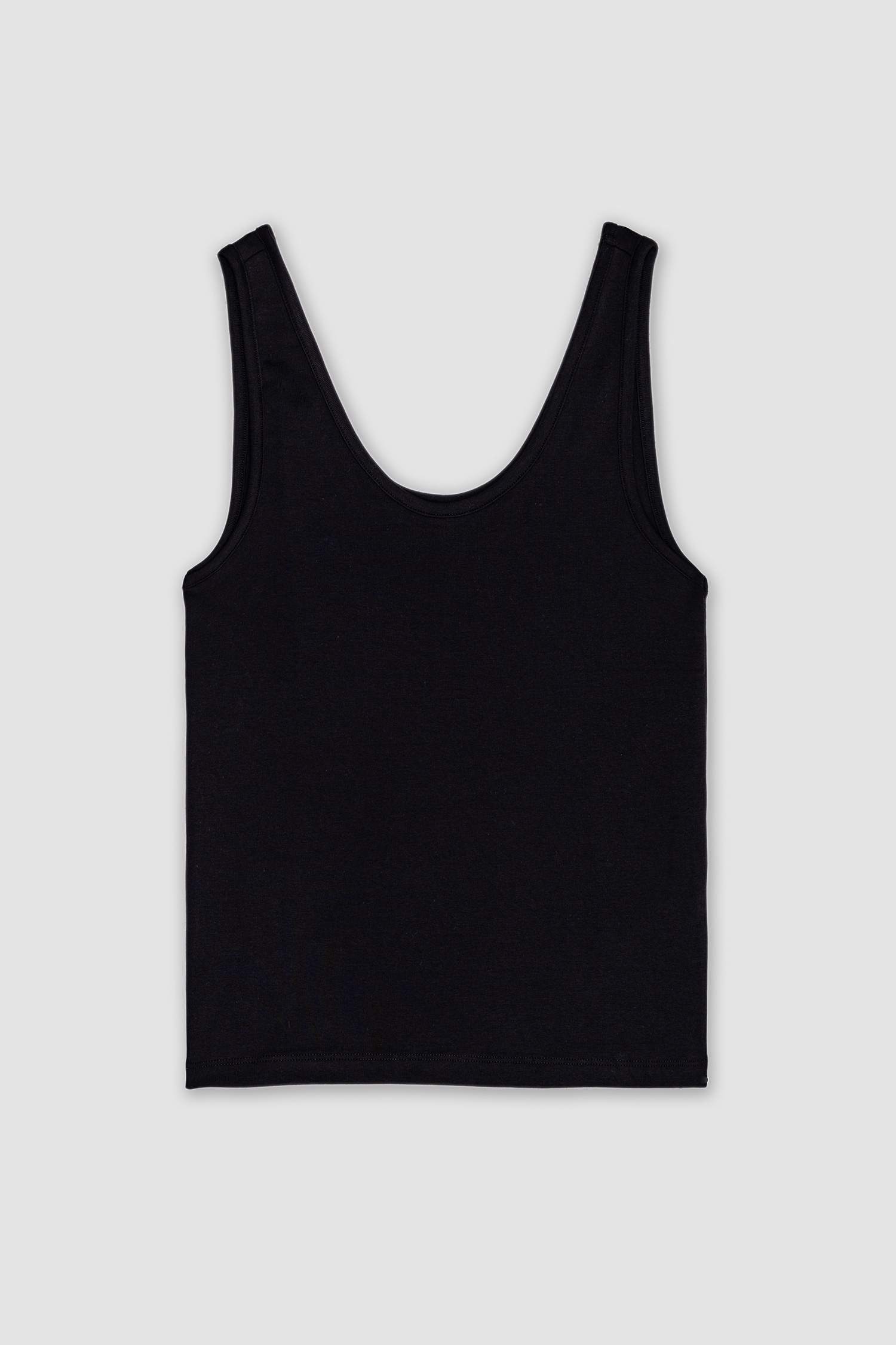 ديباردور مضلع سليم فيت برقبة مستديرة