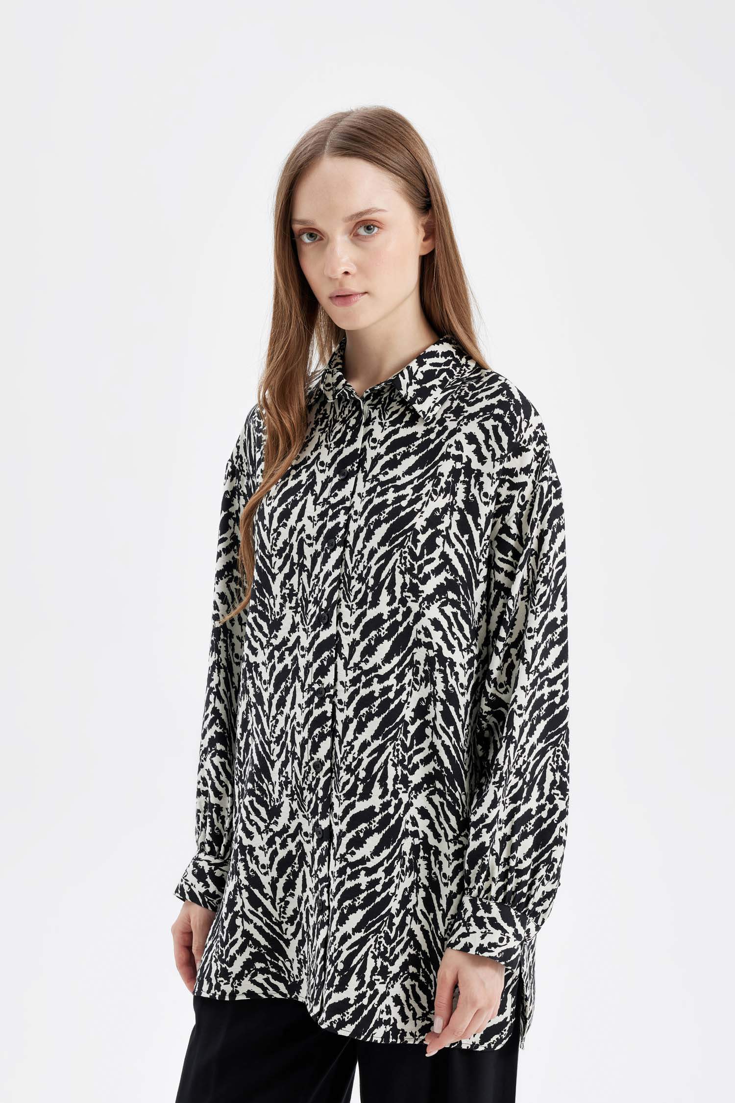 Relax Fit Gömlek Yaka Desenli Uzun Kollu Gömlek Tunik