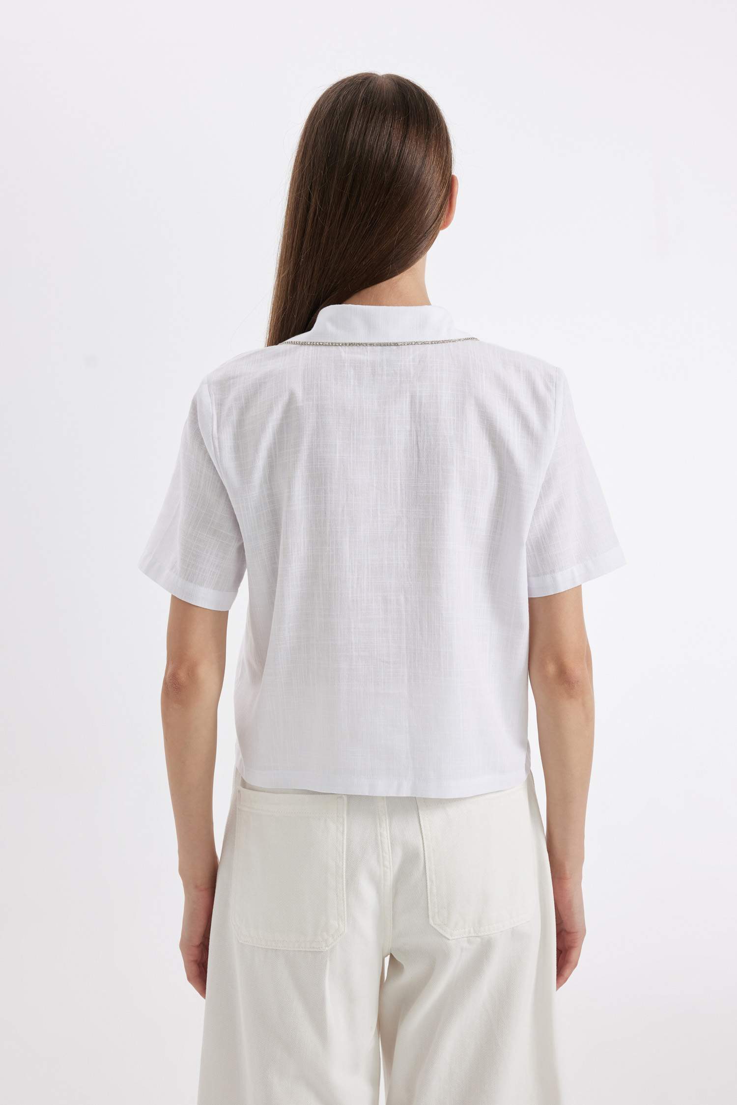 قميص ابيض كروب نص ردن