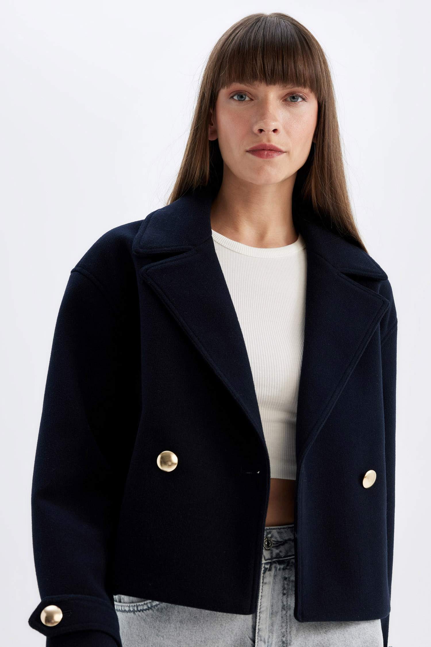 جوخ قصة عادية برقبة سموكين