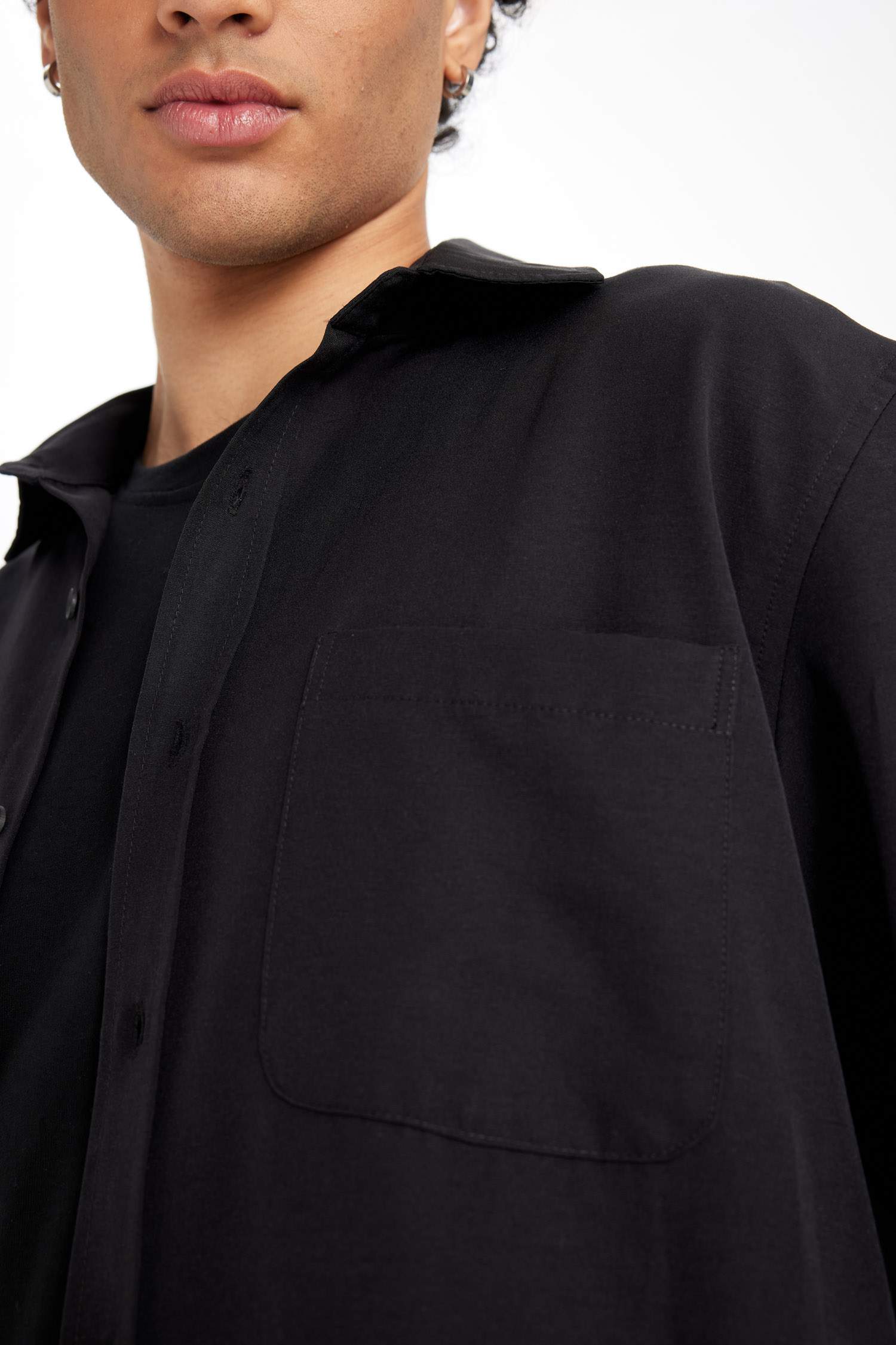 قميص قطن اسود بيزك سادة كم طويل قصة عادية