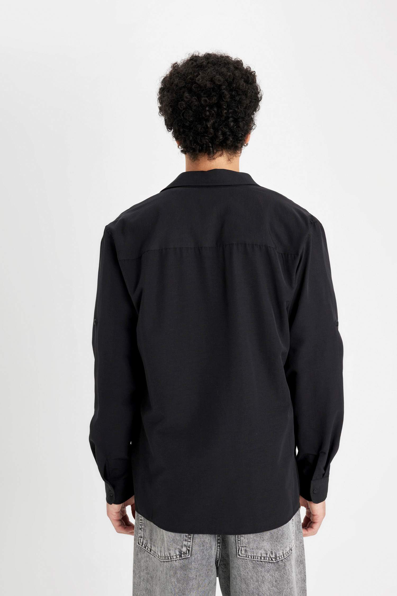 قميص قطن اسود بيزك سادة كم طويل قصة عادية