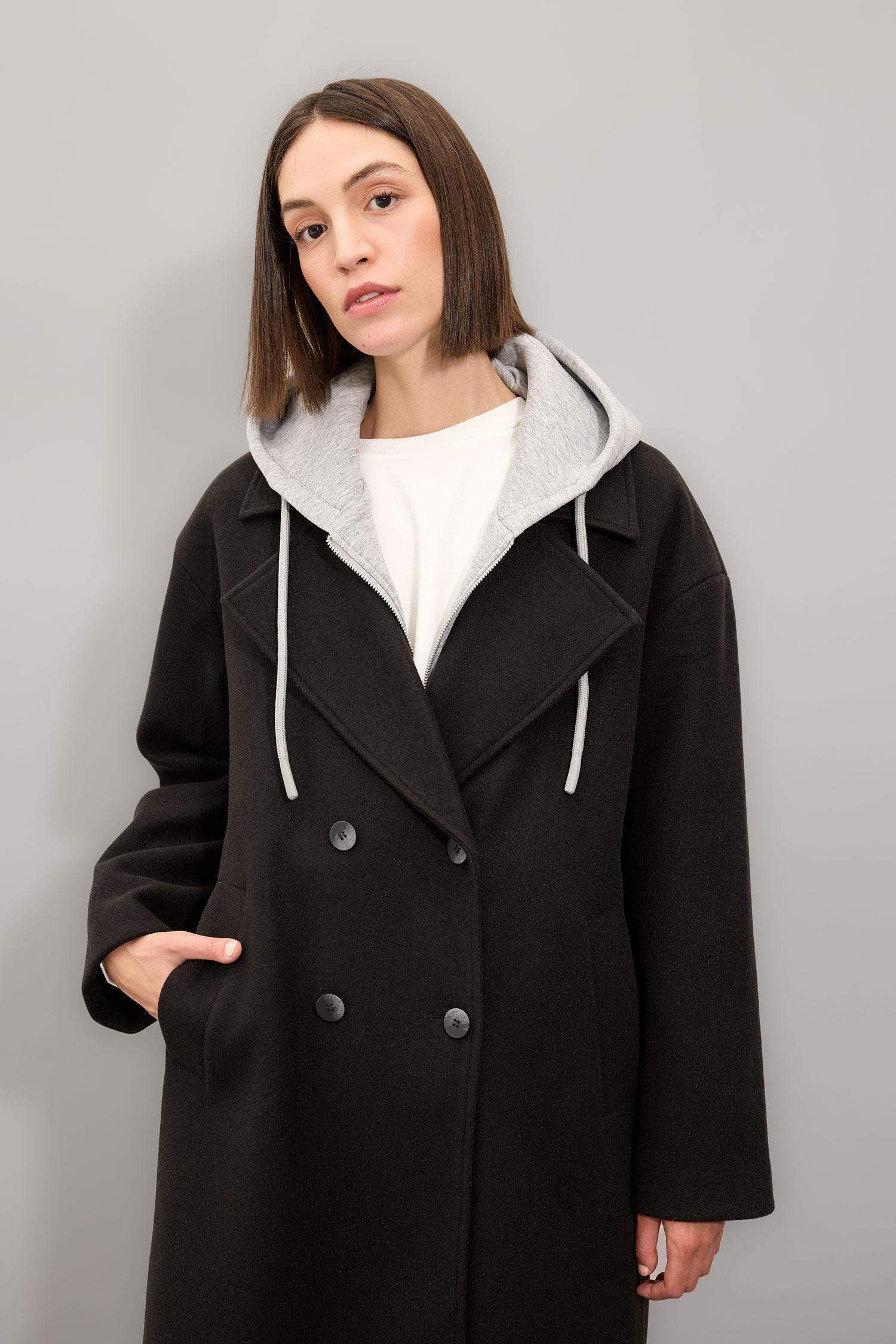 بالطو جوخ قصة عادية بغطاء للرأس