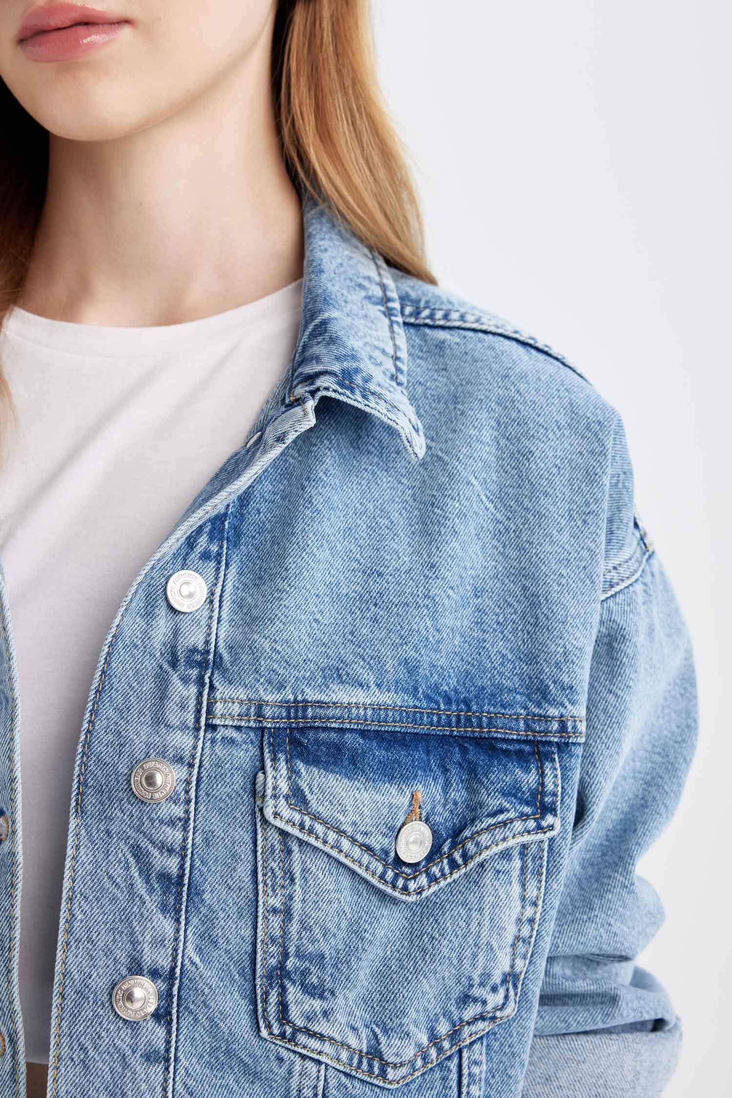 Crop Düğmeli Denim Ceket