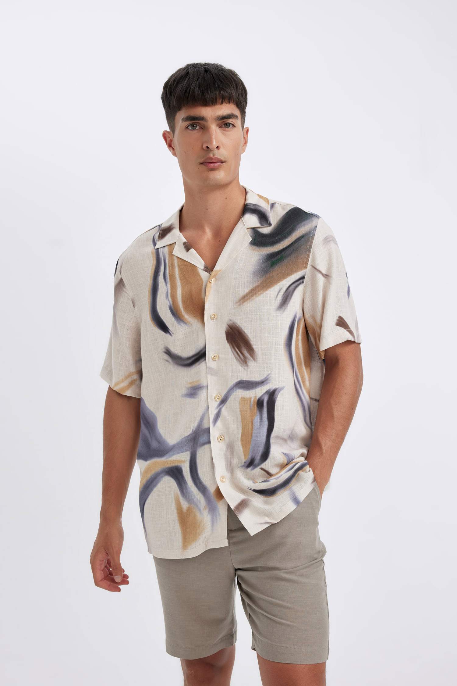 قميص بولو نص كم قصة مريحة