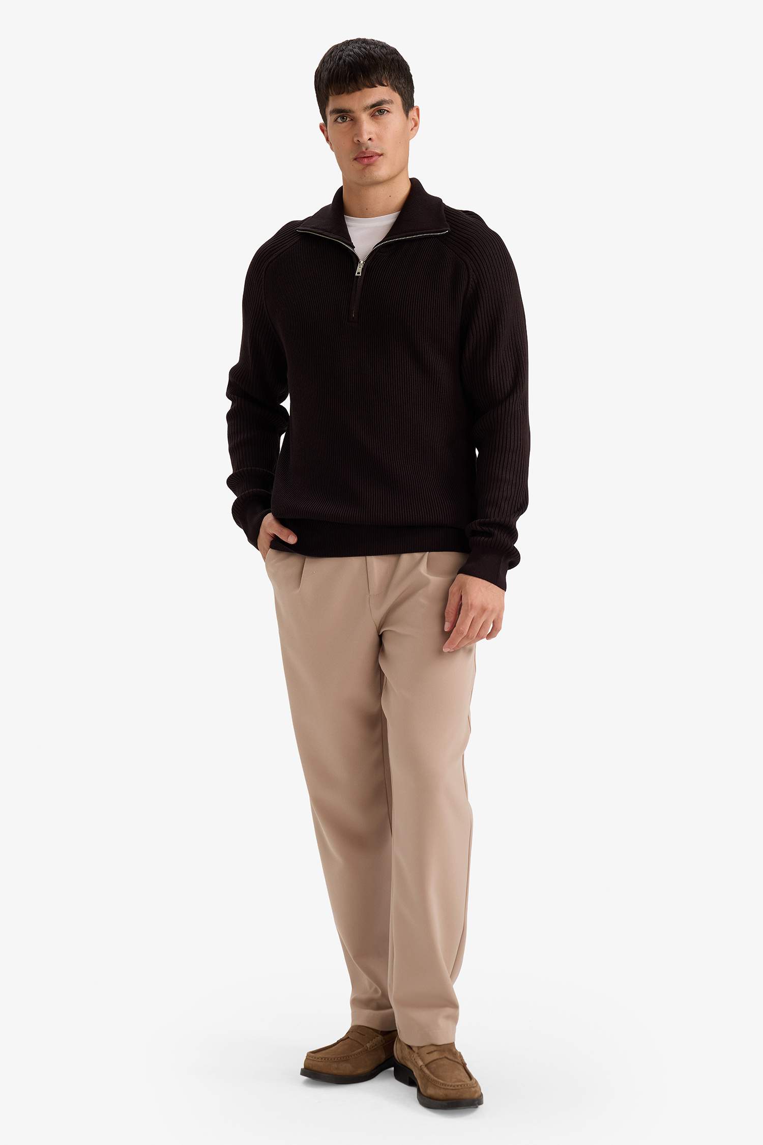 Standard Fit Turtleneck Knitwear Pullover