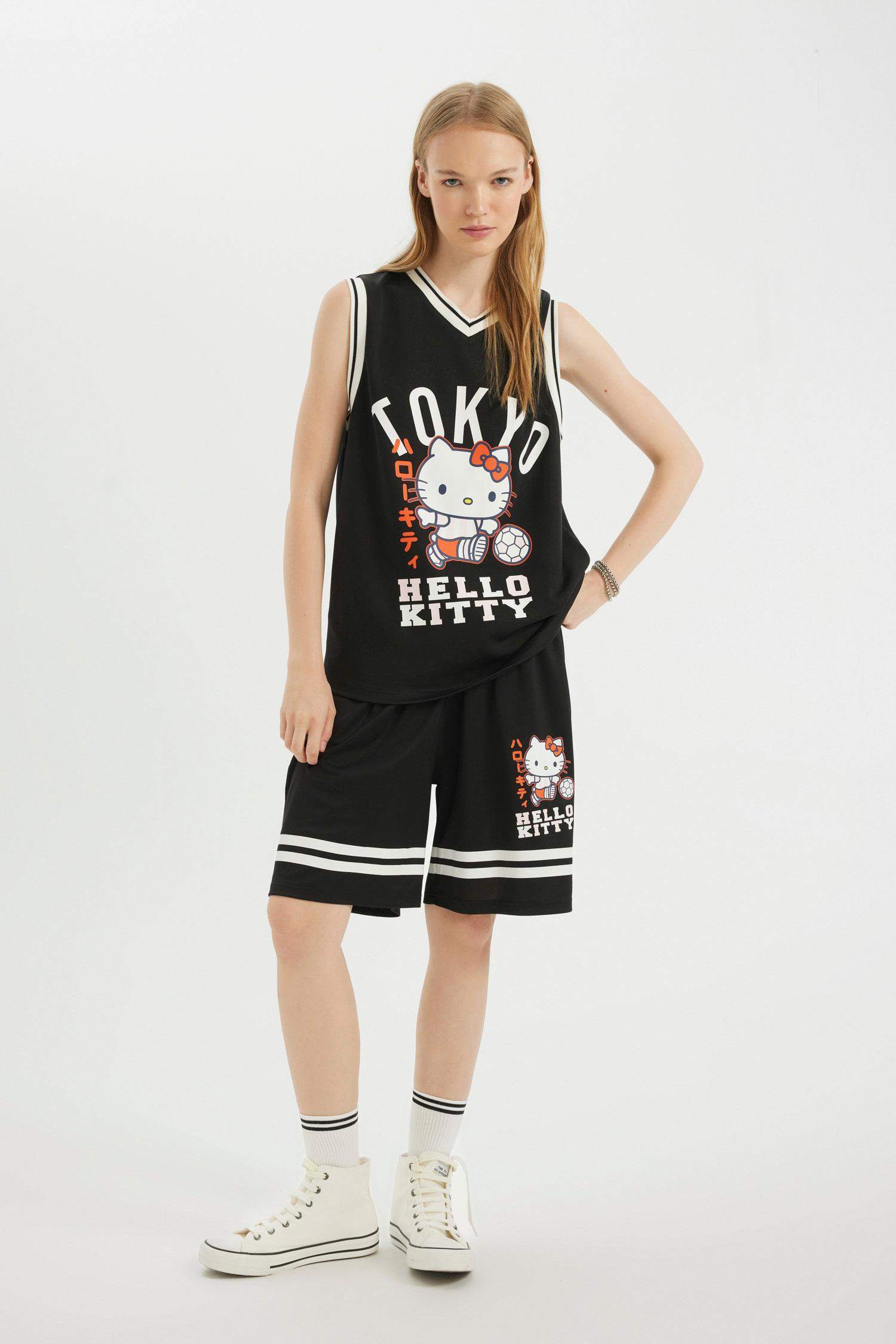 Hello Kitty Oversize Fit V-Neck Printed T-Shirt