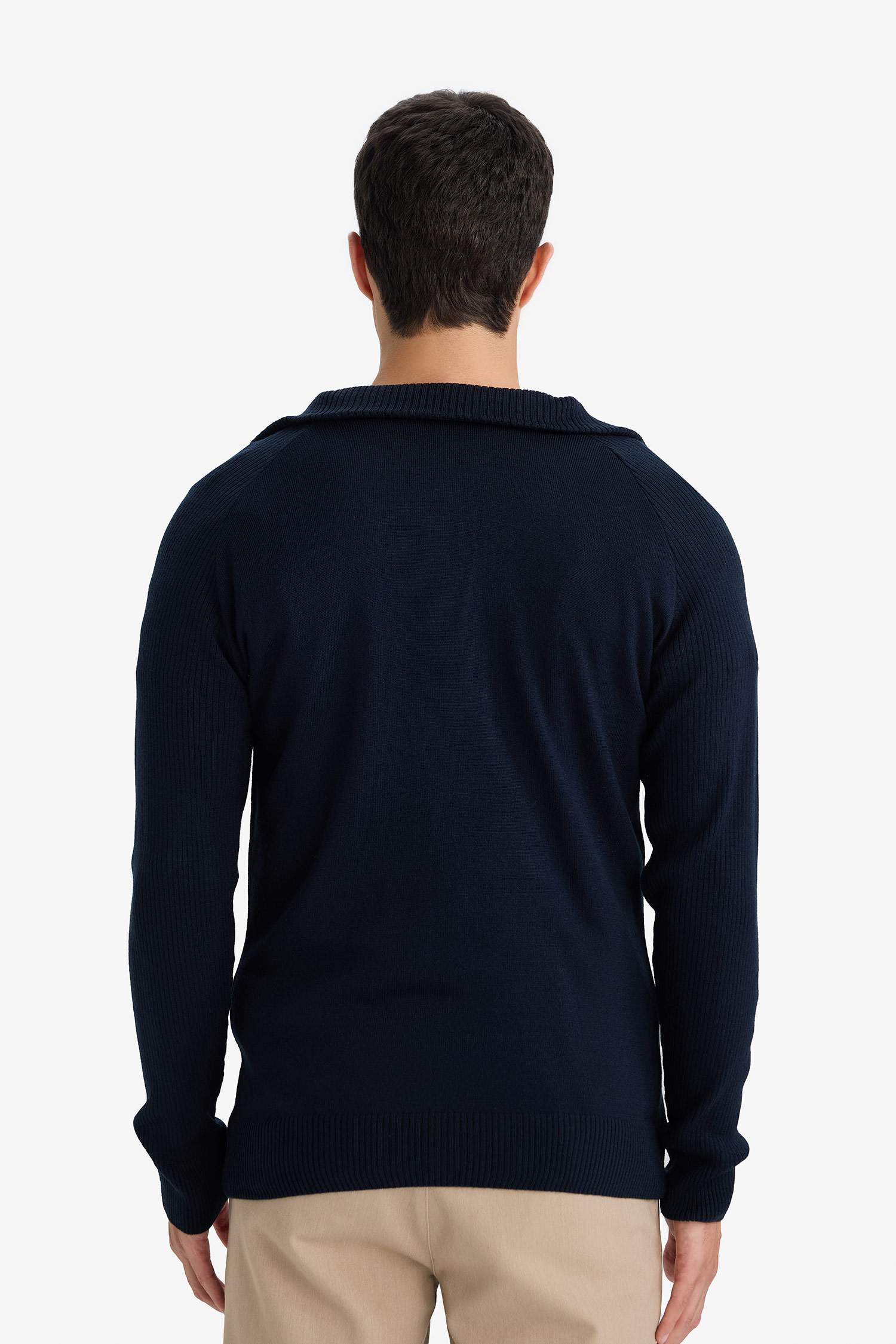 بلوفر تريكو قصة عادية هاي كول