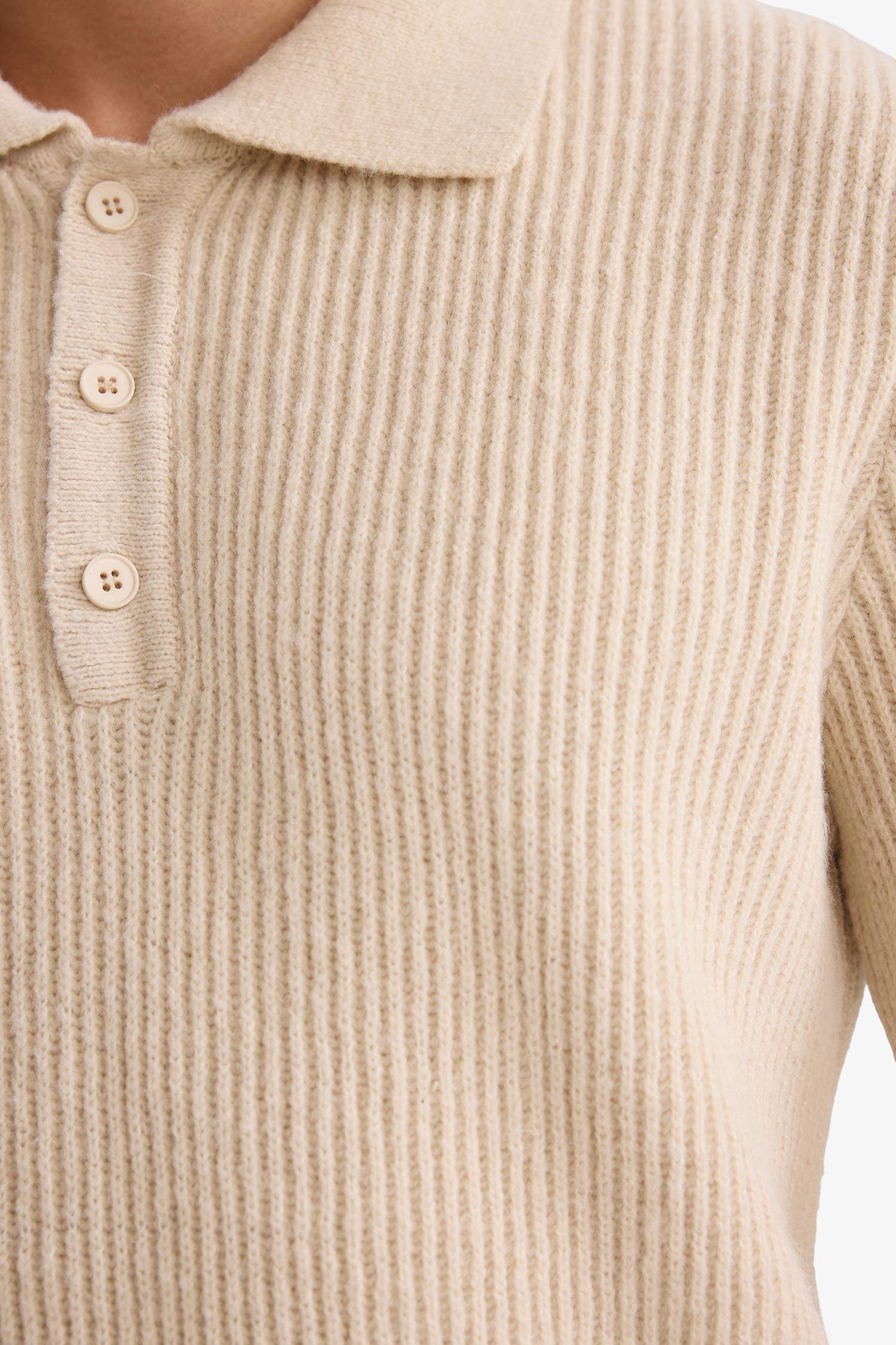 Standard Fit Polo Collar Knitwear Pullover