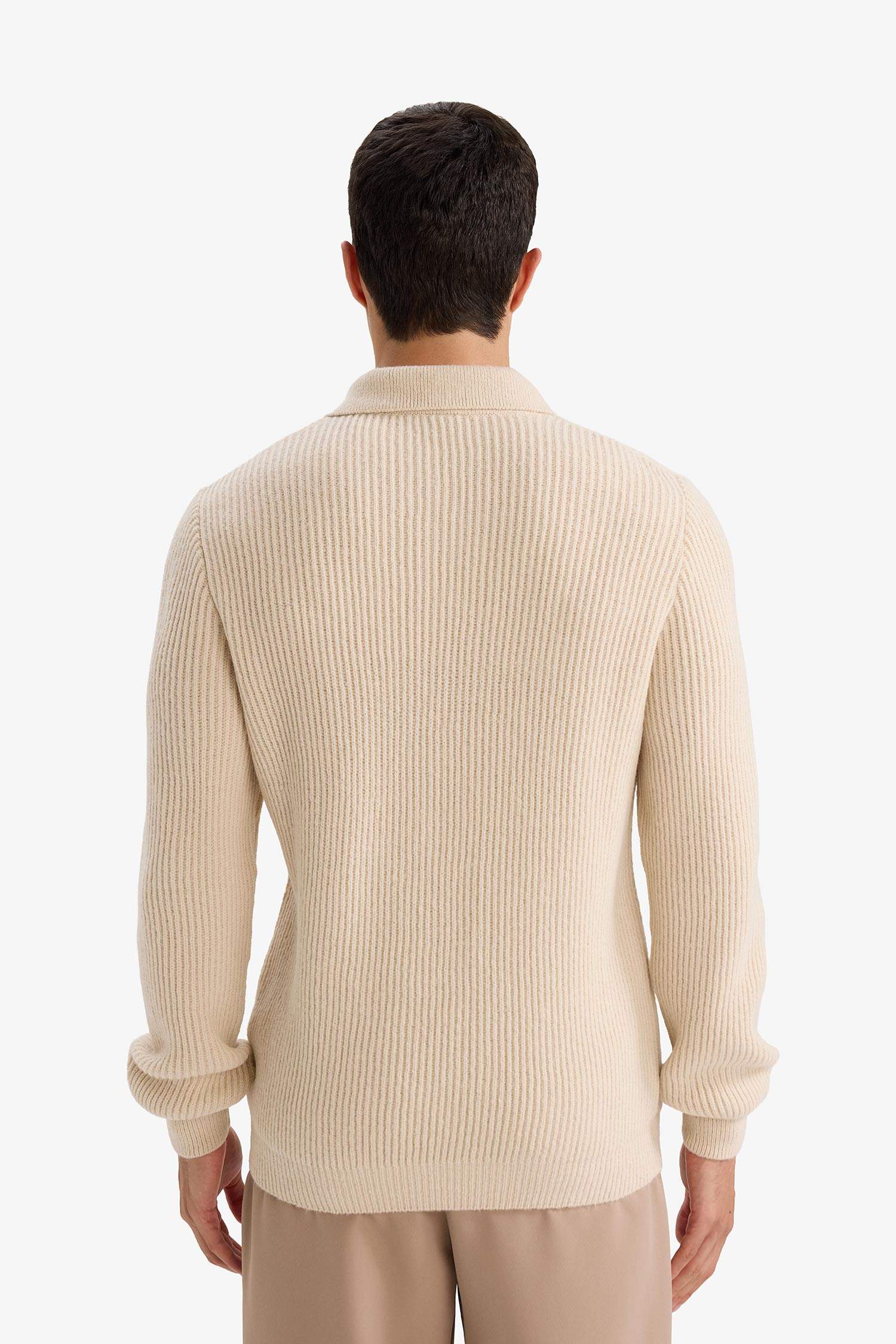 Standard Fit Polo Collar Knitwear Pullover