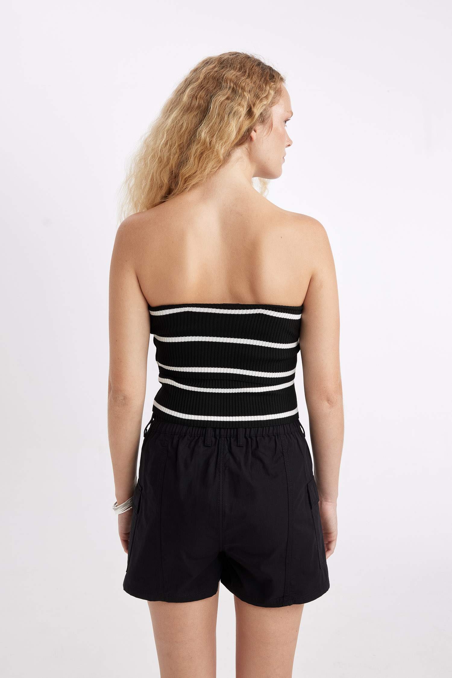 Slim Fit Dar Kesim Çizgili Straplez Bluz