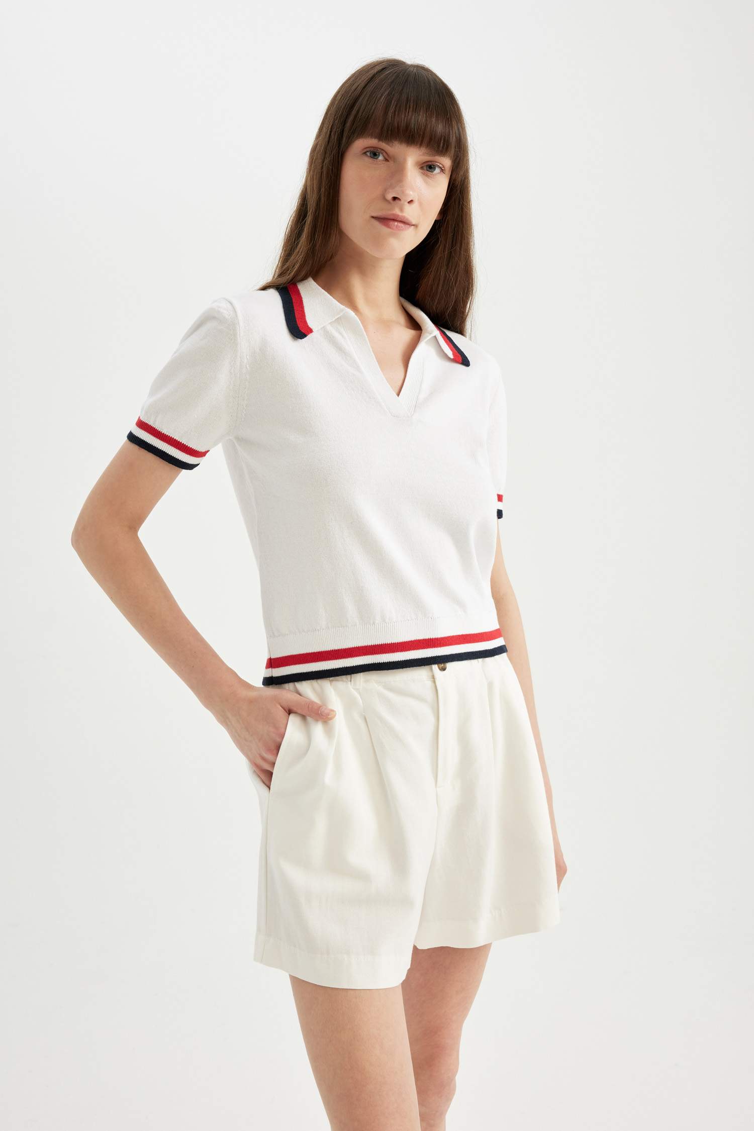 Regular Fit Polo Neck Knit T-Shirt