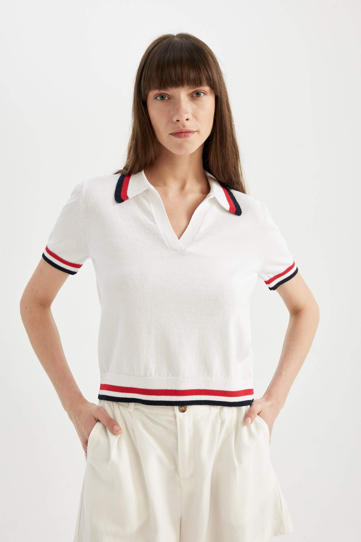 Regular Fit Polo Neck Knit T-Shirt