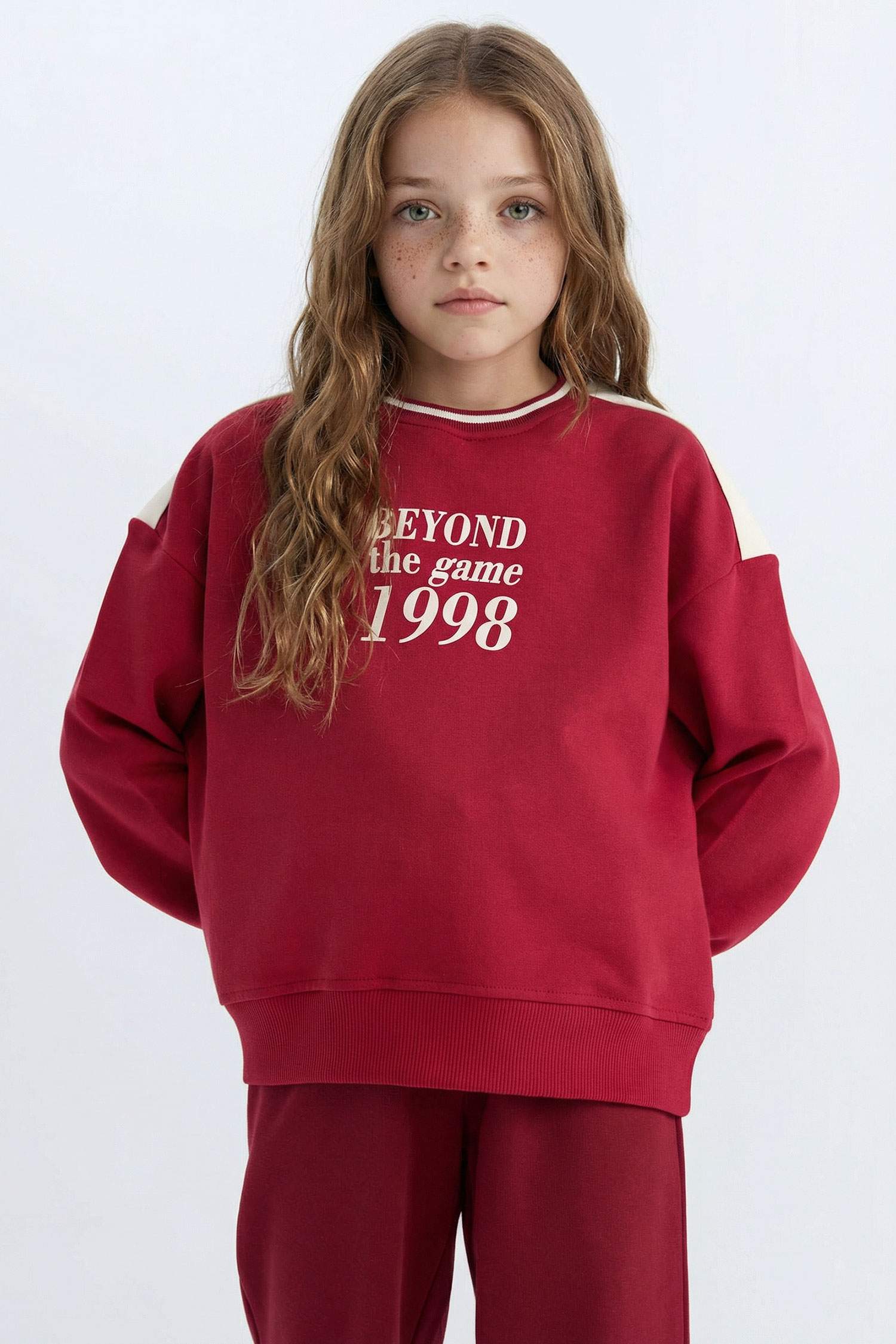 Girl Relax Fit Crew Neck Printed Sweatshirt