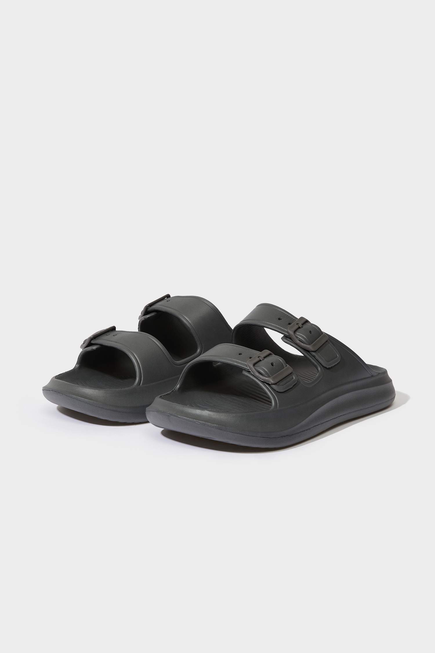 شبشب رجالي إيفا بكعب مسطح بشريط مزدوج