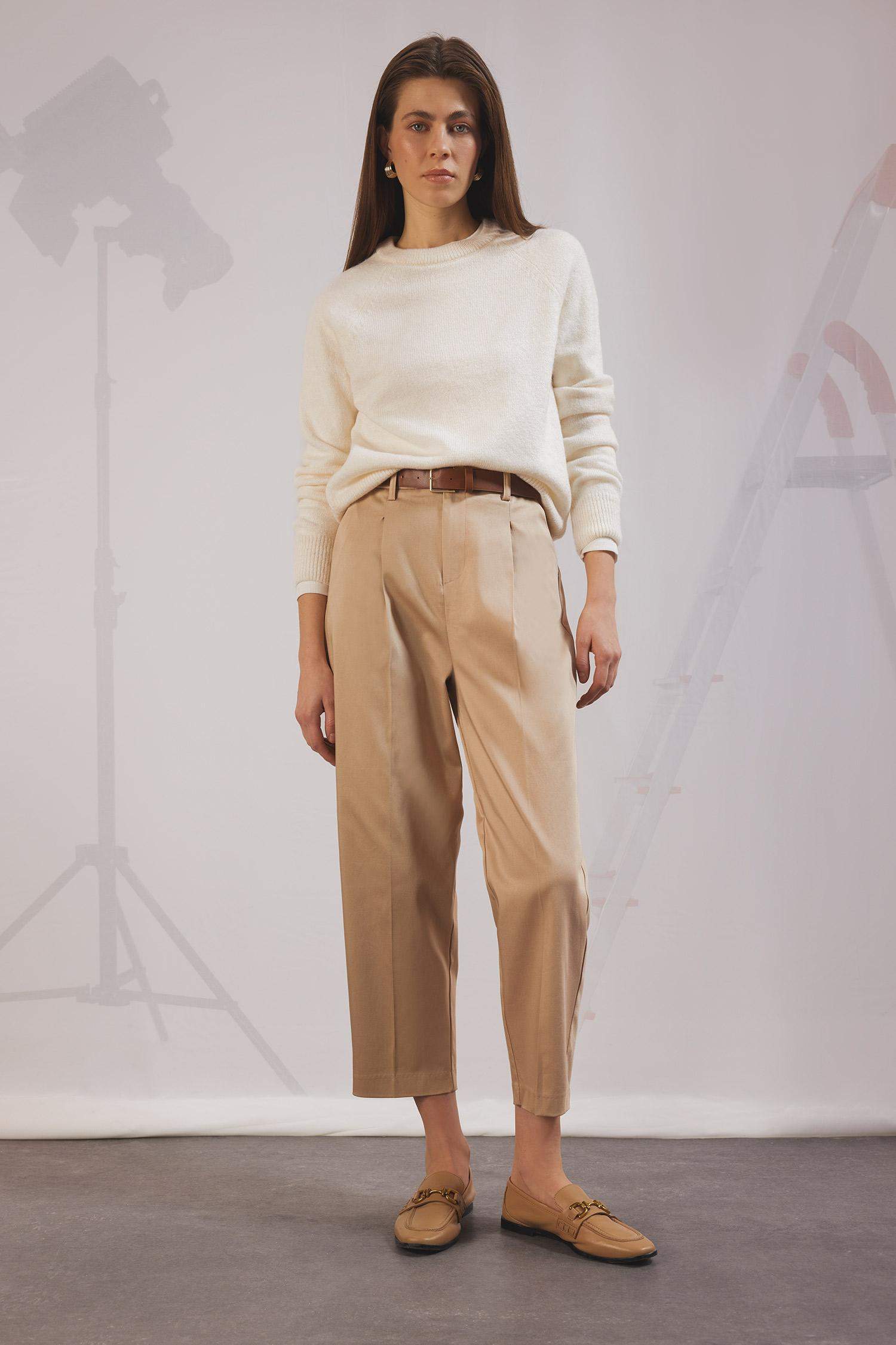 Carrot Fit Kemerli Klasik Pantolon Yüksek Bel Dar Paça Piliseli Basic Düz Kısa Paça