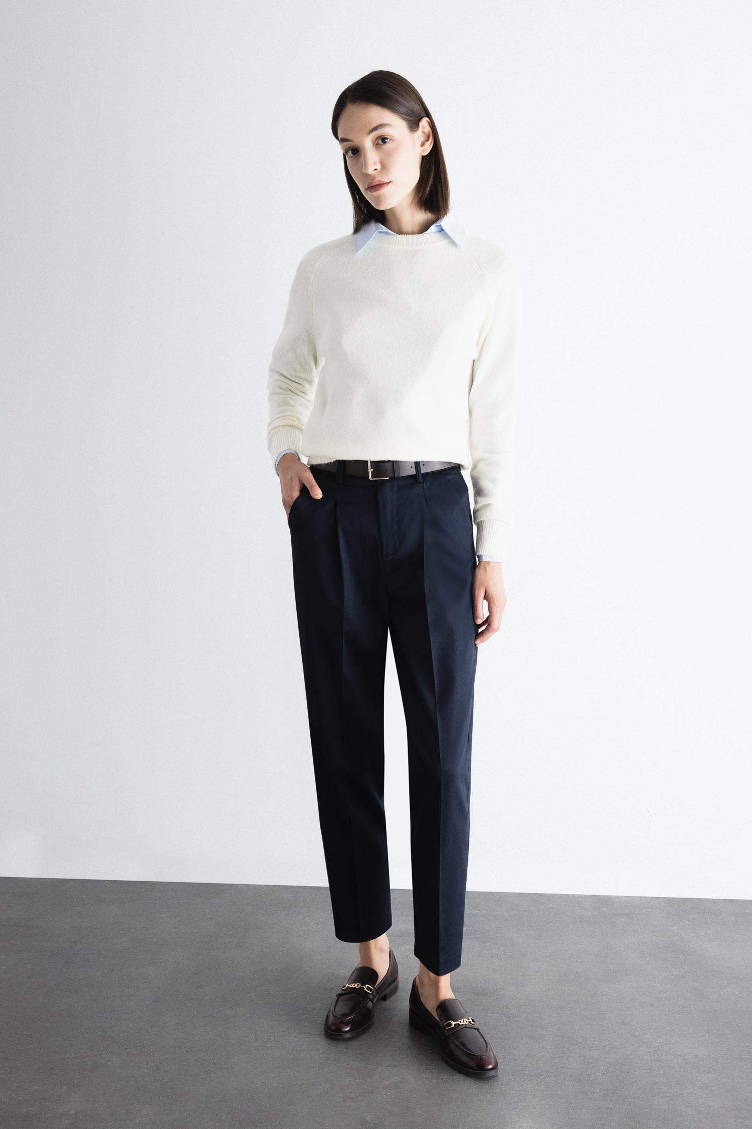 Carrot Fit Kemerli Klasik Pantolon Yüksek Bel Dar Paça Piliseli Basic Düz Kısa Paça