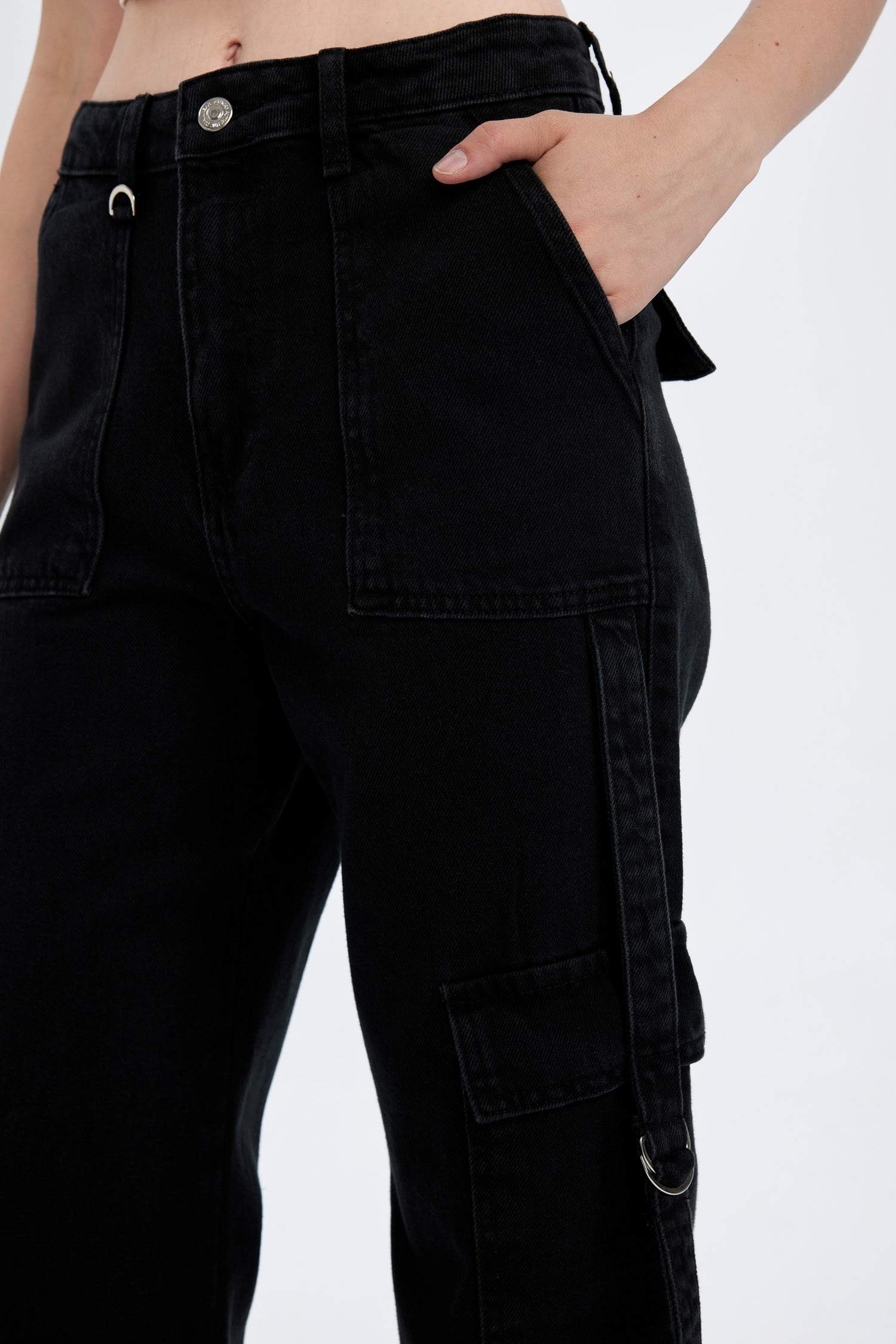 Wide Leg High Waist Long Cargo Jeans