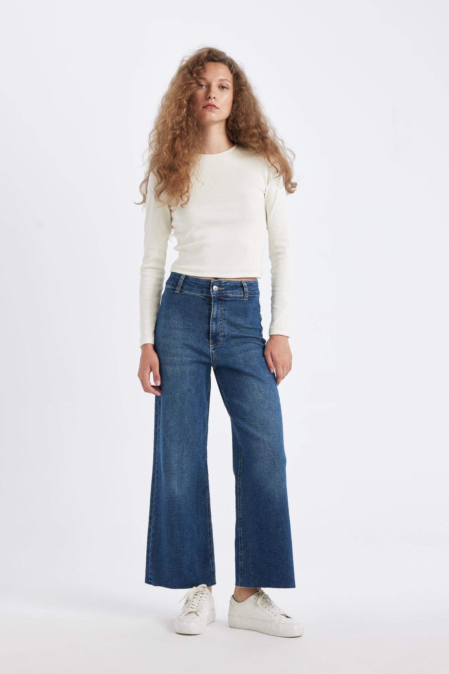 Culotte Yüksek Bel Kısa Geniş Paça  Jean Yıkamalı Pantolon