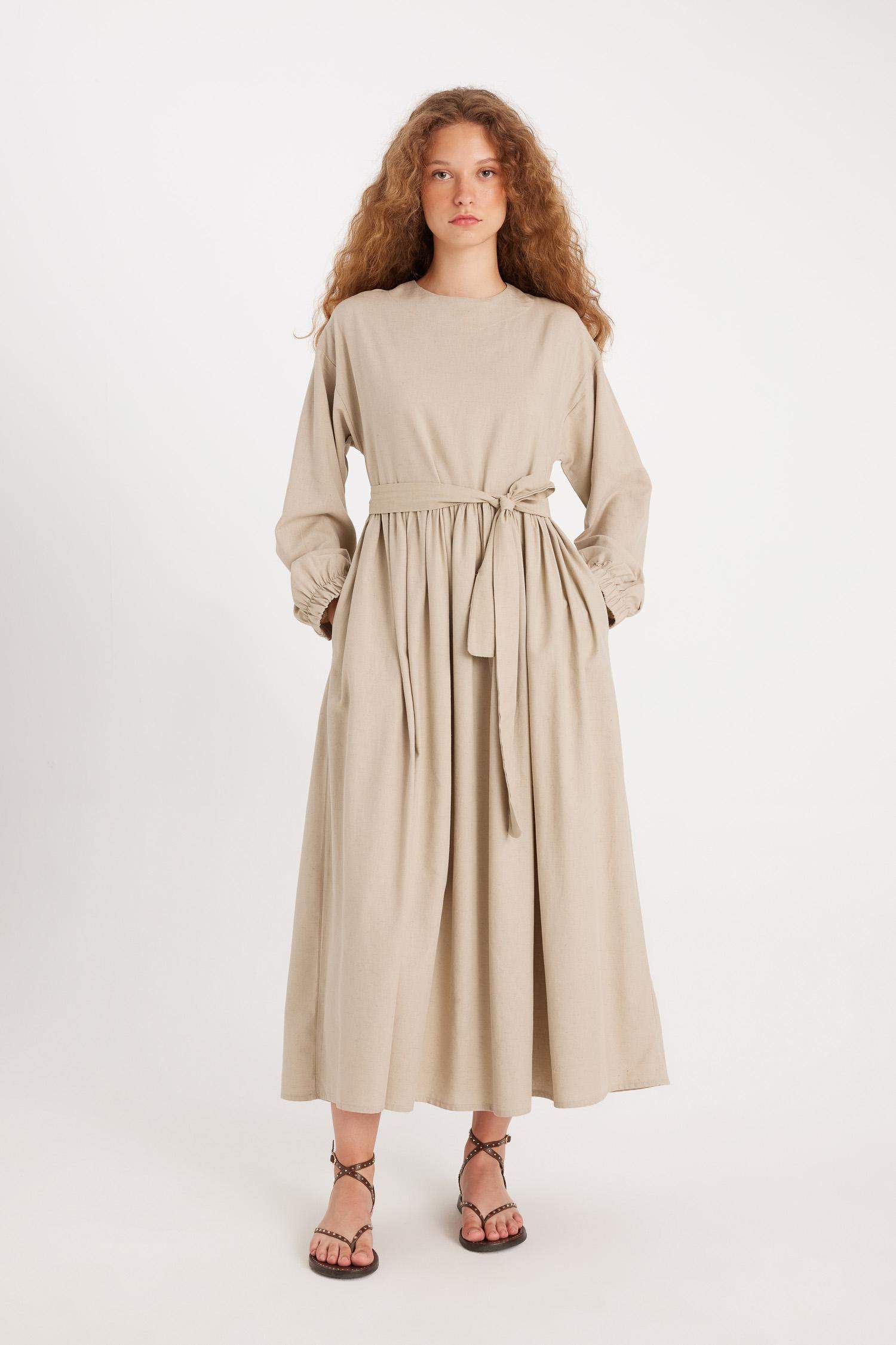 Manuka x DeFacto Bisiklet Yaka Keten Karışımlı Uzun Kollu Maxi Elbise