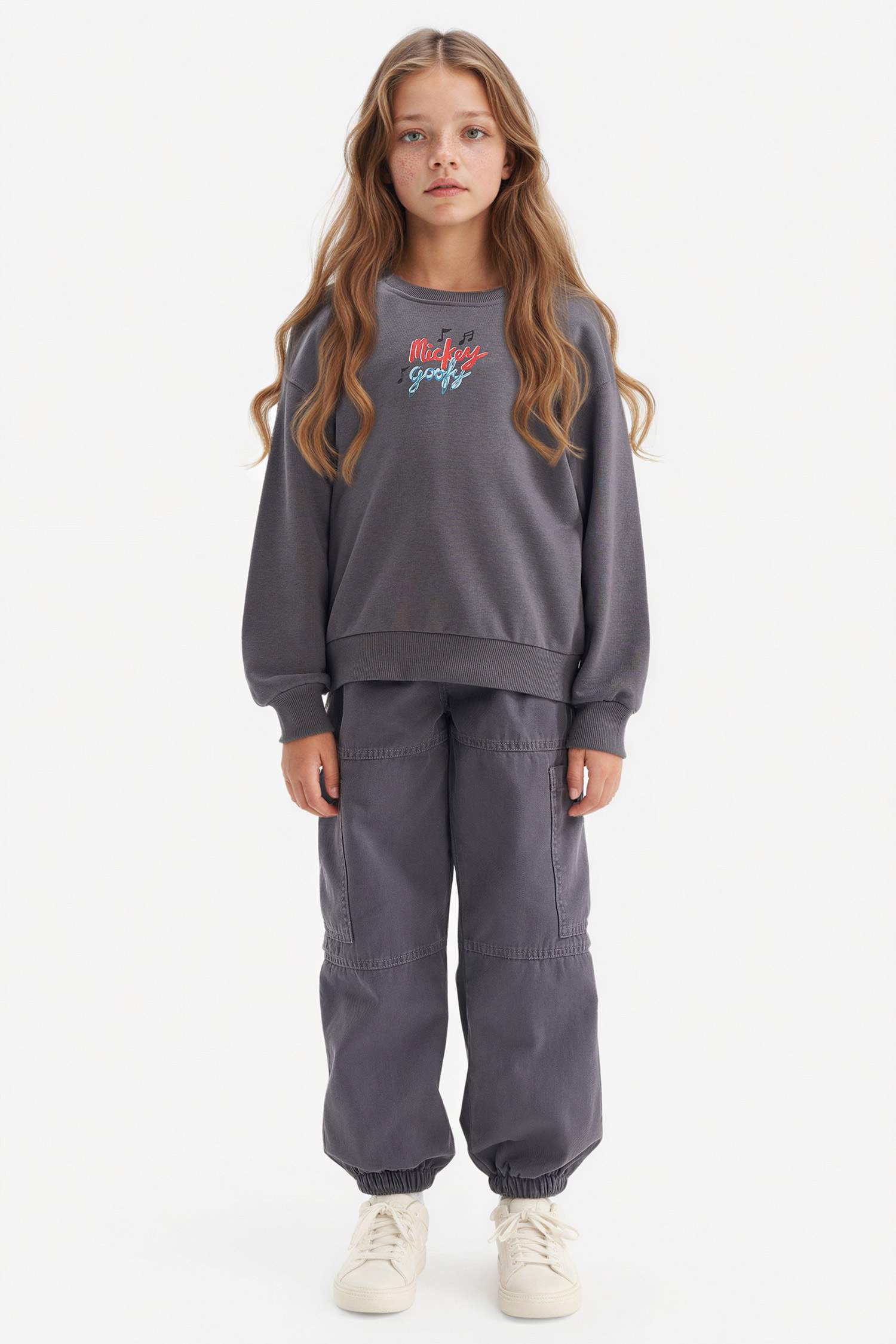 Girl Disney Mickey Mouse &Friends Oversize Fit Back Printed Sweatshirt