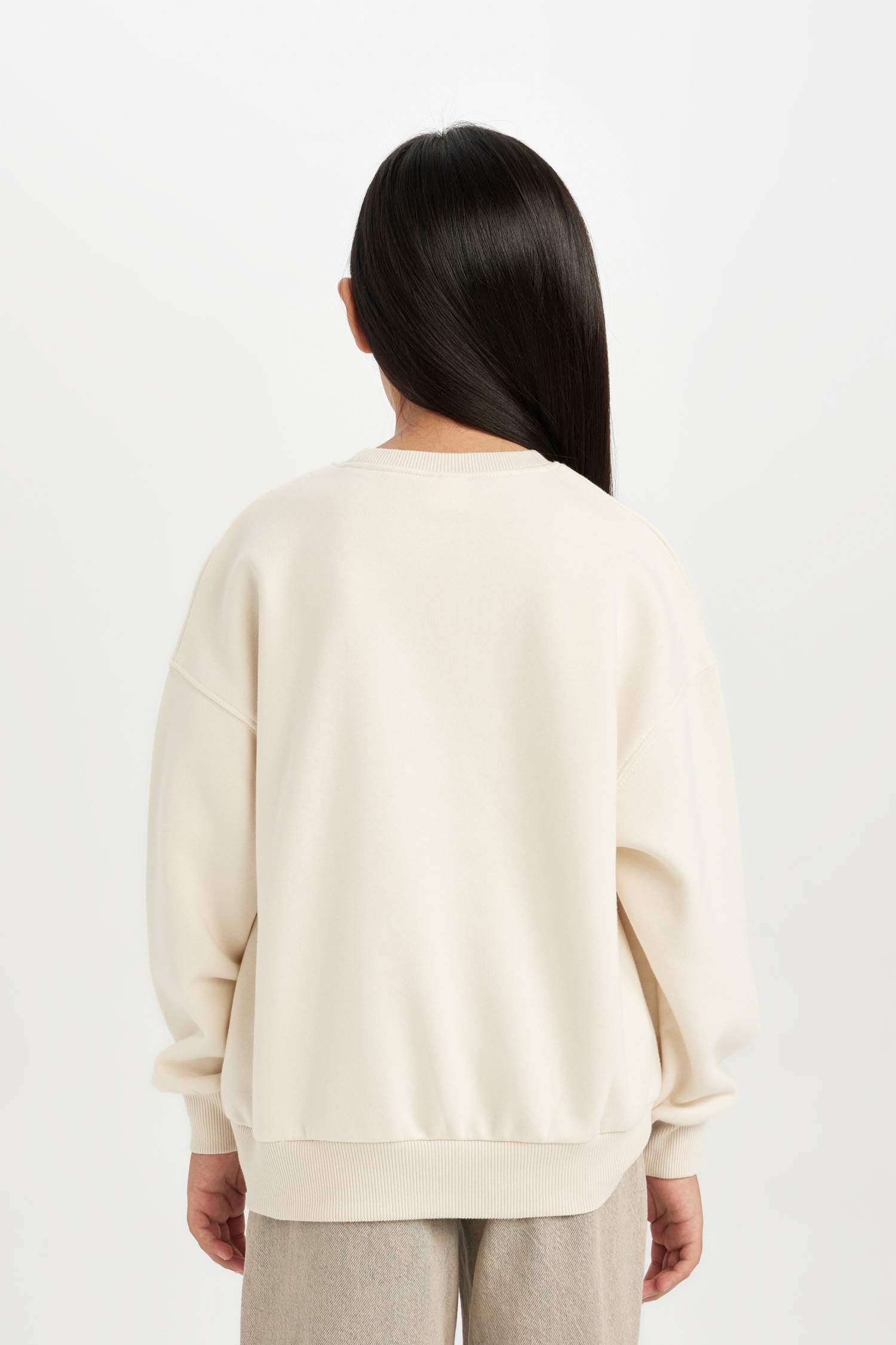 Свитшот свободного кроя с принтом для девочек