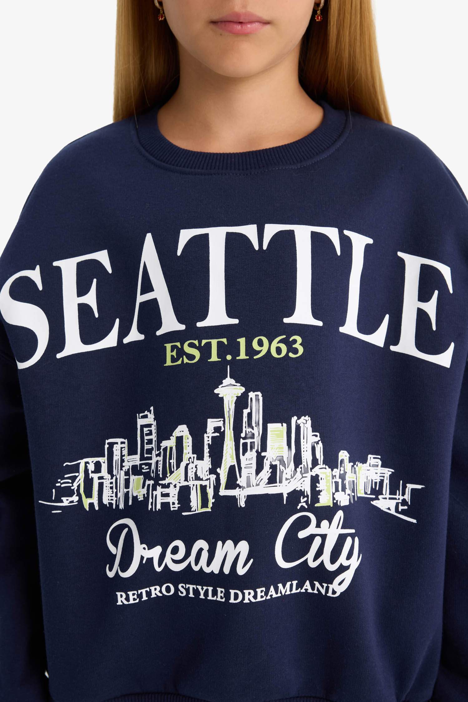 Kız Çocuk Relax Fit Bisiklet Yaka Baskılı Sweatshirt